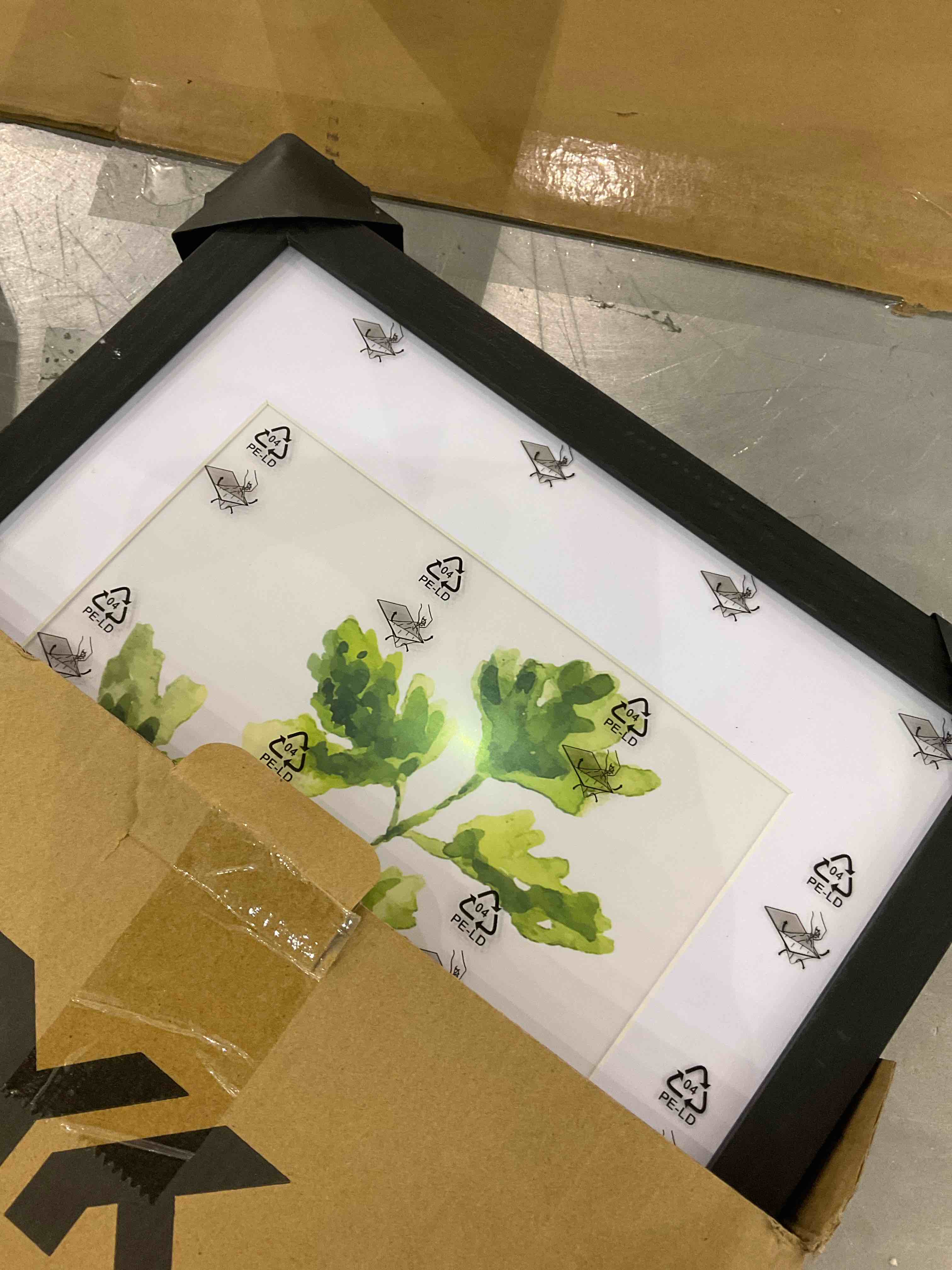 https://s3.amazonaws.com/lotting-images-prod/BargainHunt/EXS01271438_1711969975614.jpeg