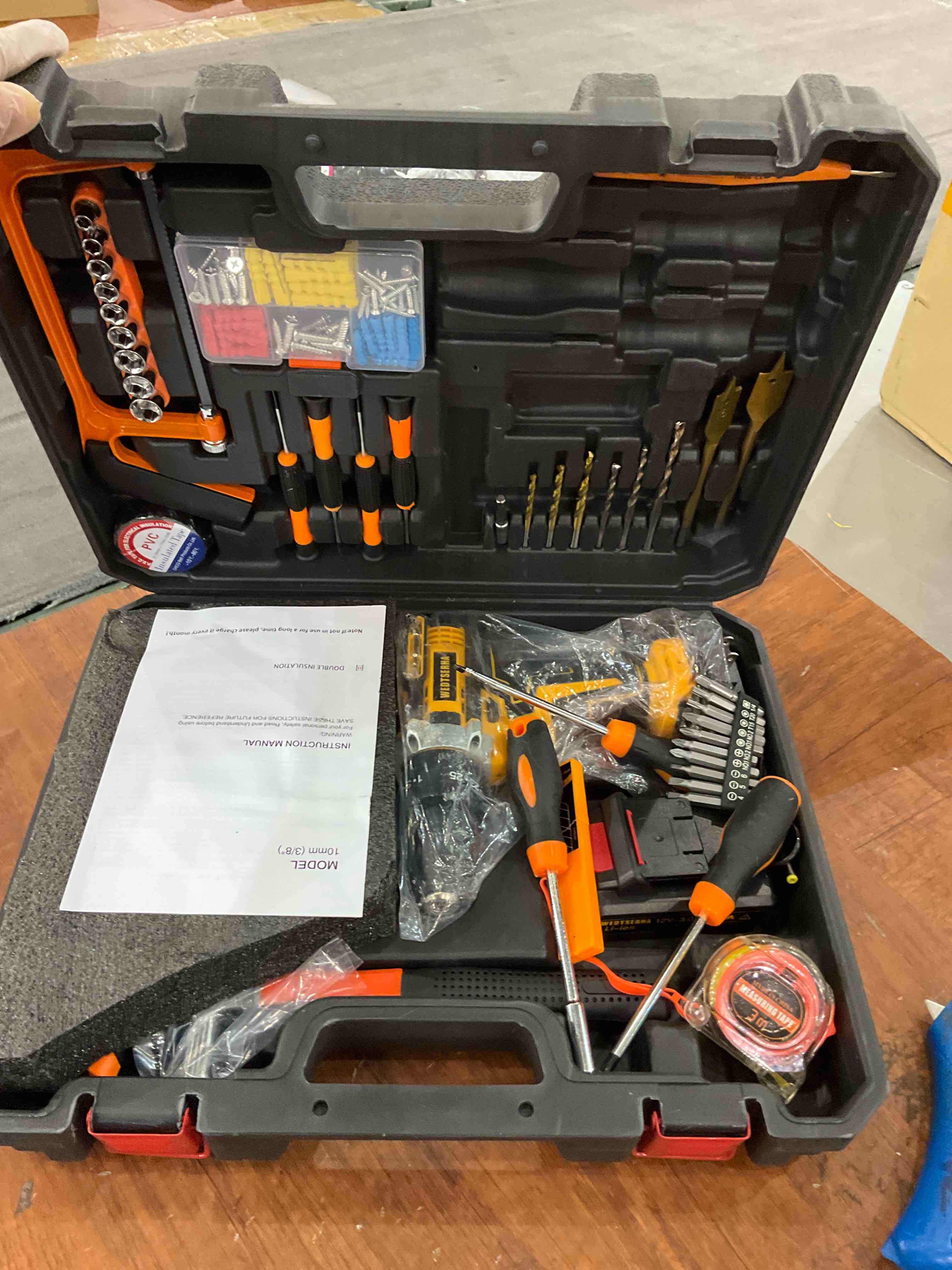 https://s3.amazonaws.com/lotting-images-prod/BargainHunt/EXS01271523_1713548139943.jpeg