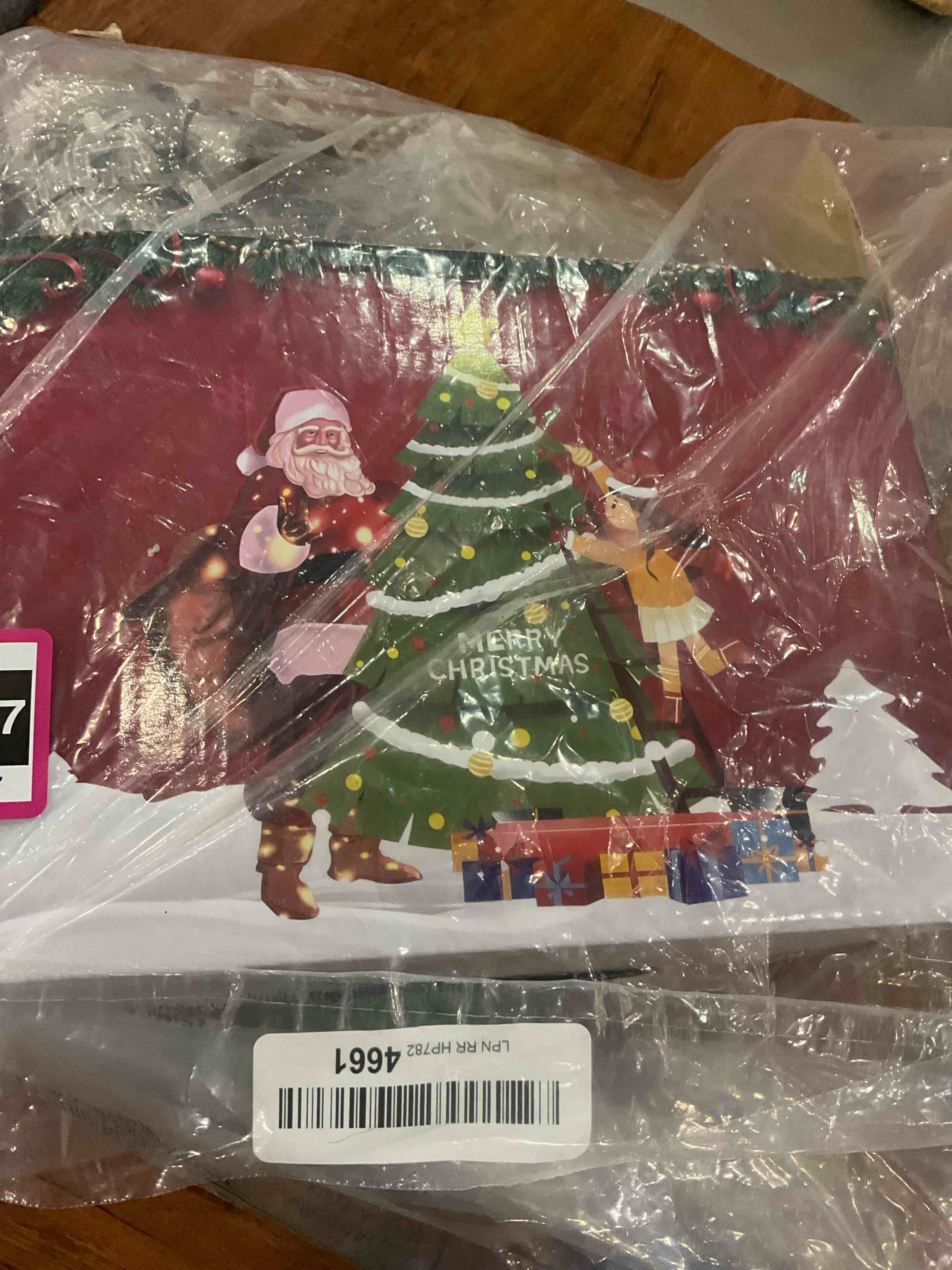 https://s3.amazonaws.com/lotting-images-prod/BargainHunt/EXS01272047_1712317360248.jpeg