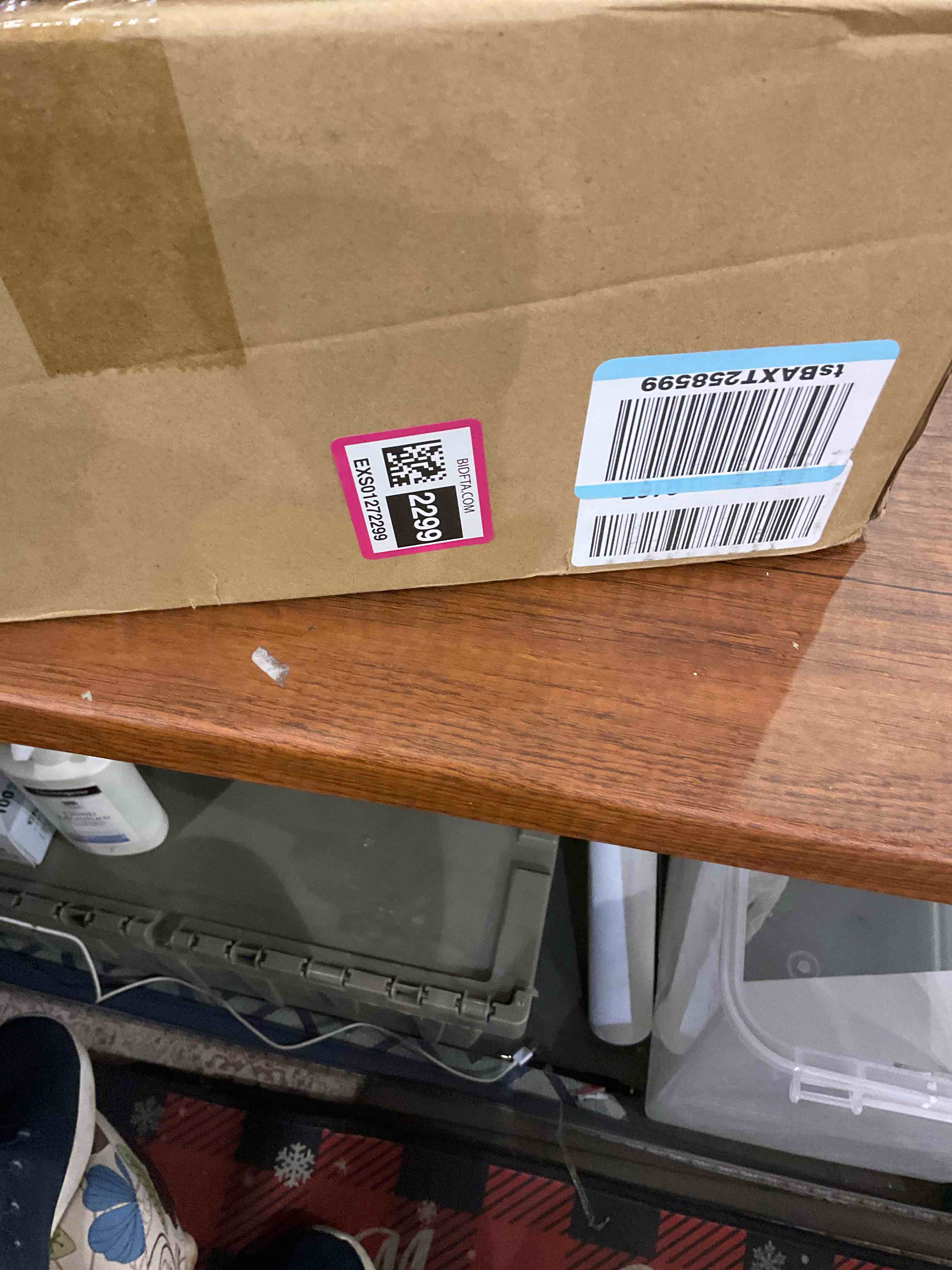 https://s3.amazonaws.com/lotting-images-prod/BargainHunt/EXS01272299_1712665153451.jpeg