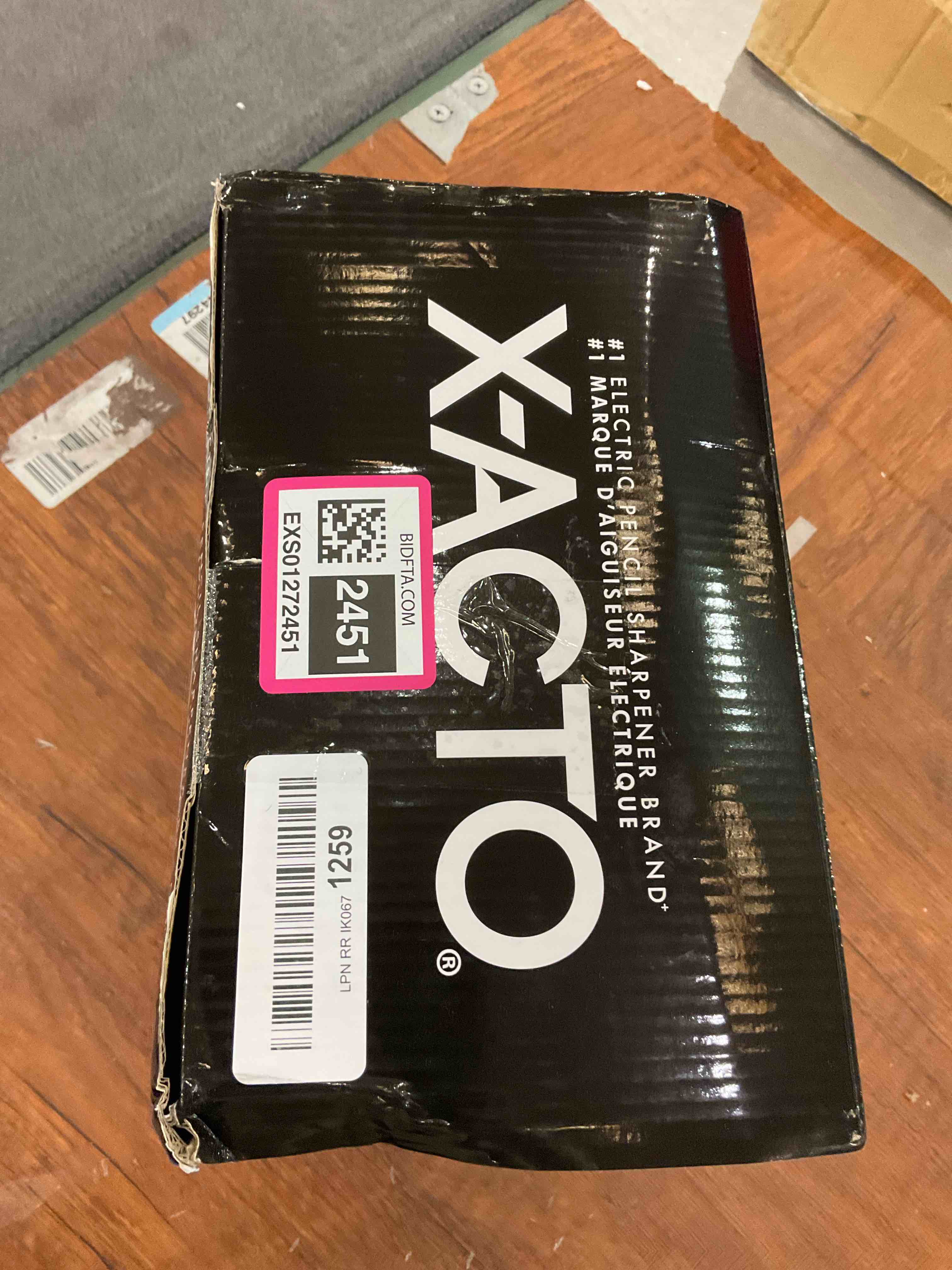 https://s3.amazonaws.com/lotting-images-prod/BargainHunt/EXS01272451_1712763384057.jpeg