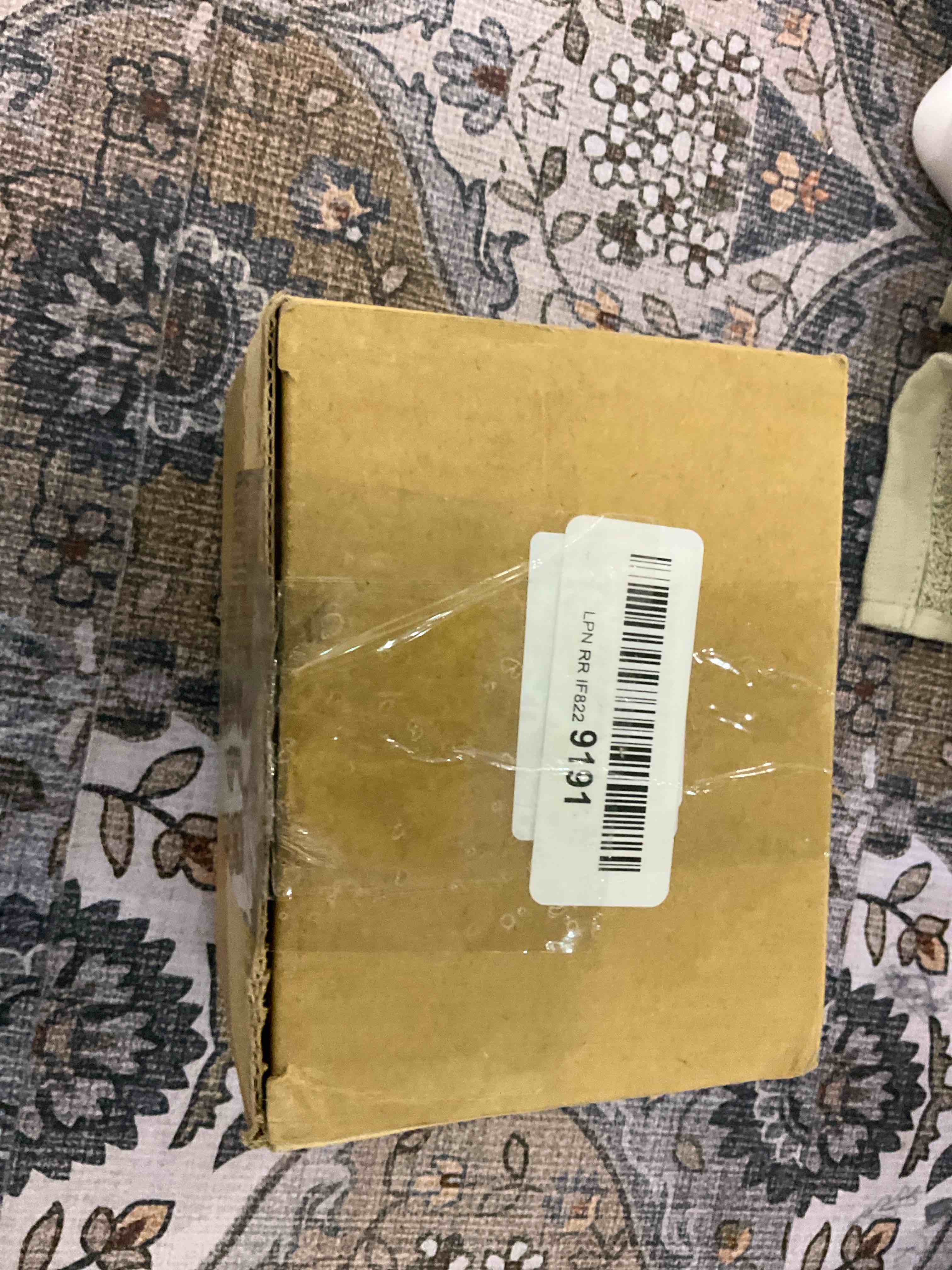 https://s3.amazonaws.com/lotting-images-prod/BargainHunt/EXS01272808_1711973036172.jpeg