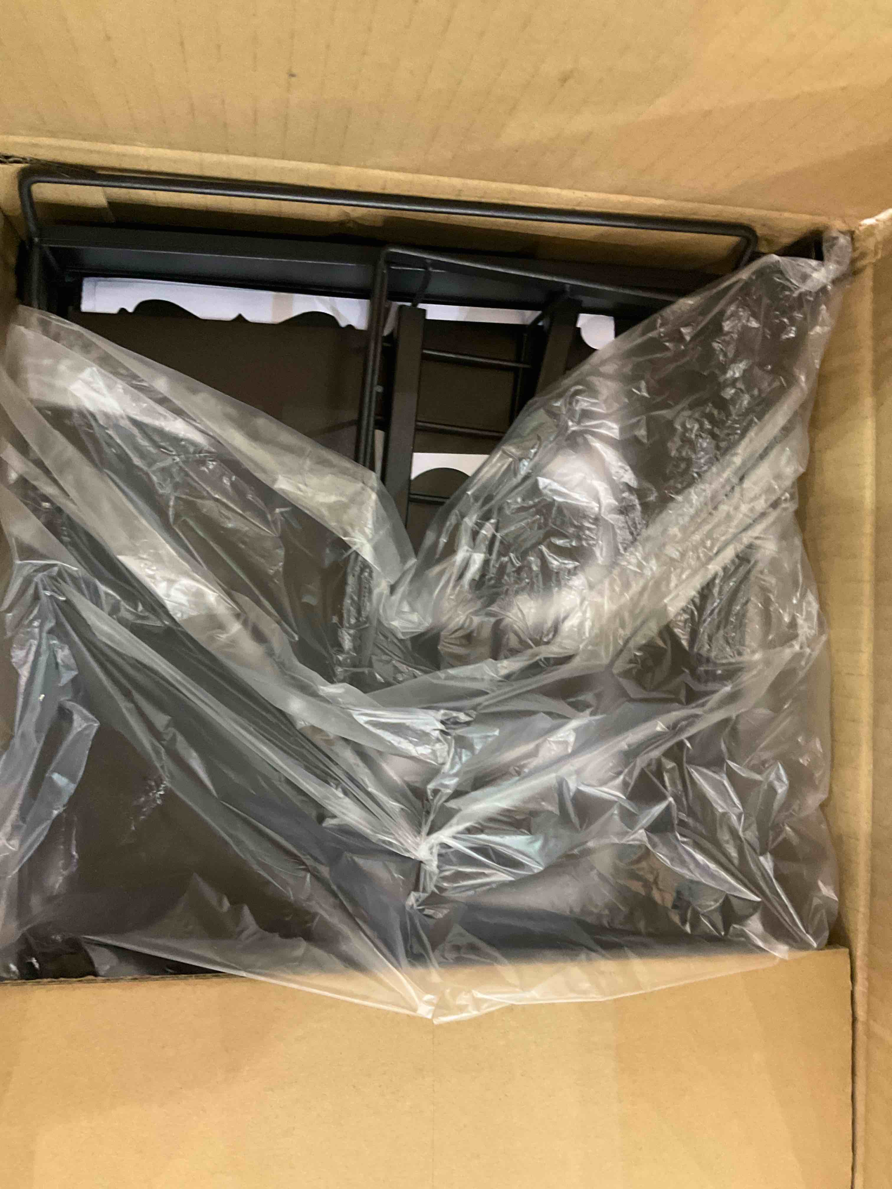 https://s3.amazonaws.com/lotting-images-prod/BargainHunt/EXS01272894_1711984146715.jpeg
