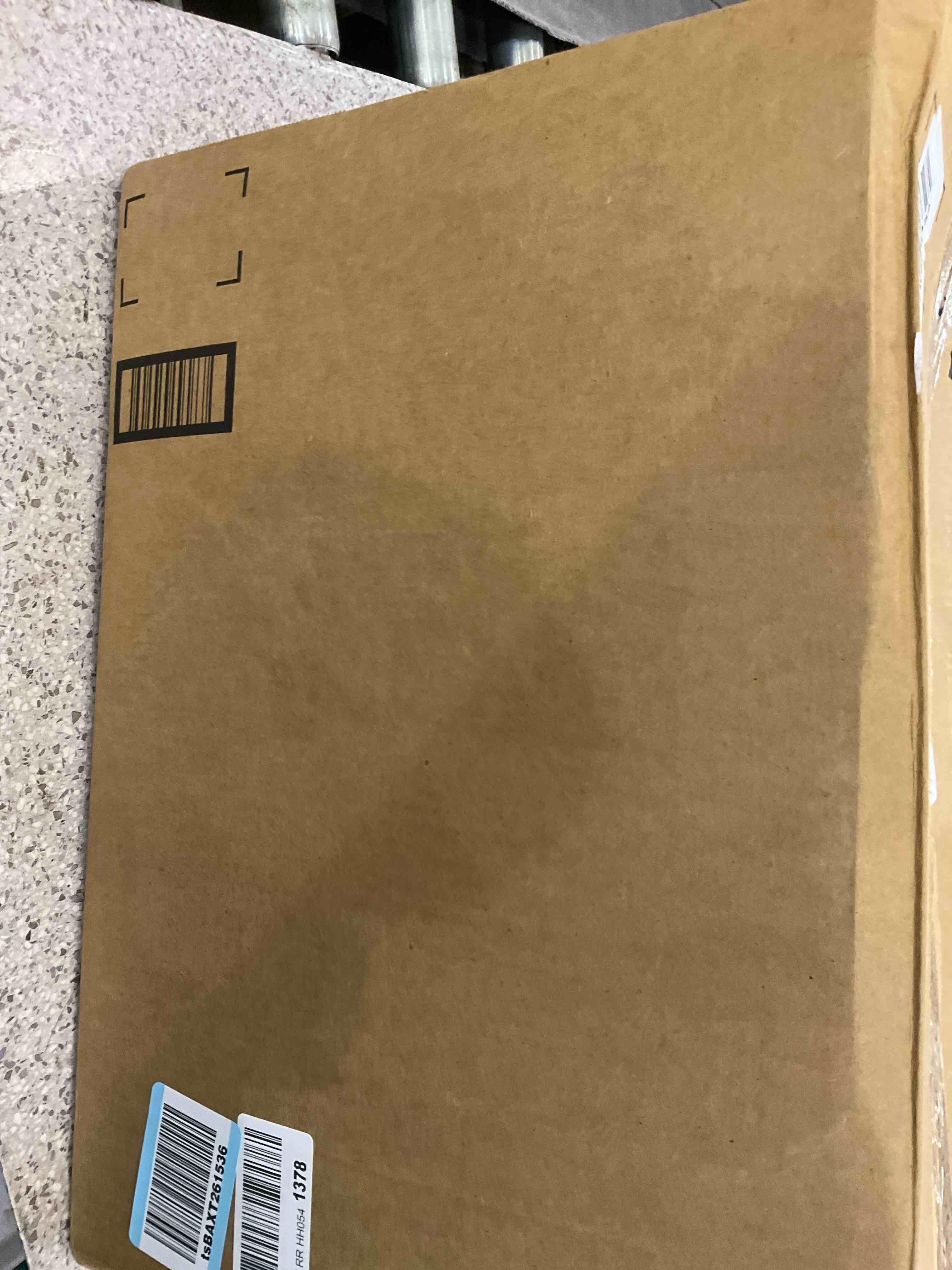 https://s3.amazonaws.com/lotting-images-prod/BargainHunt/EXS01273156_1712170330225.jpeg