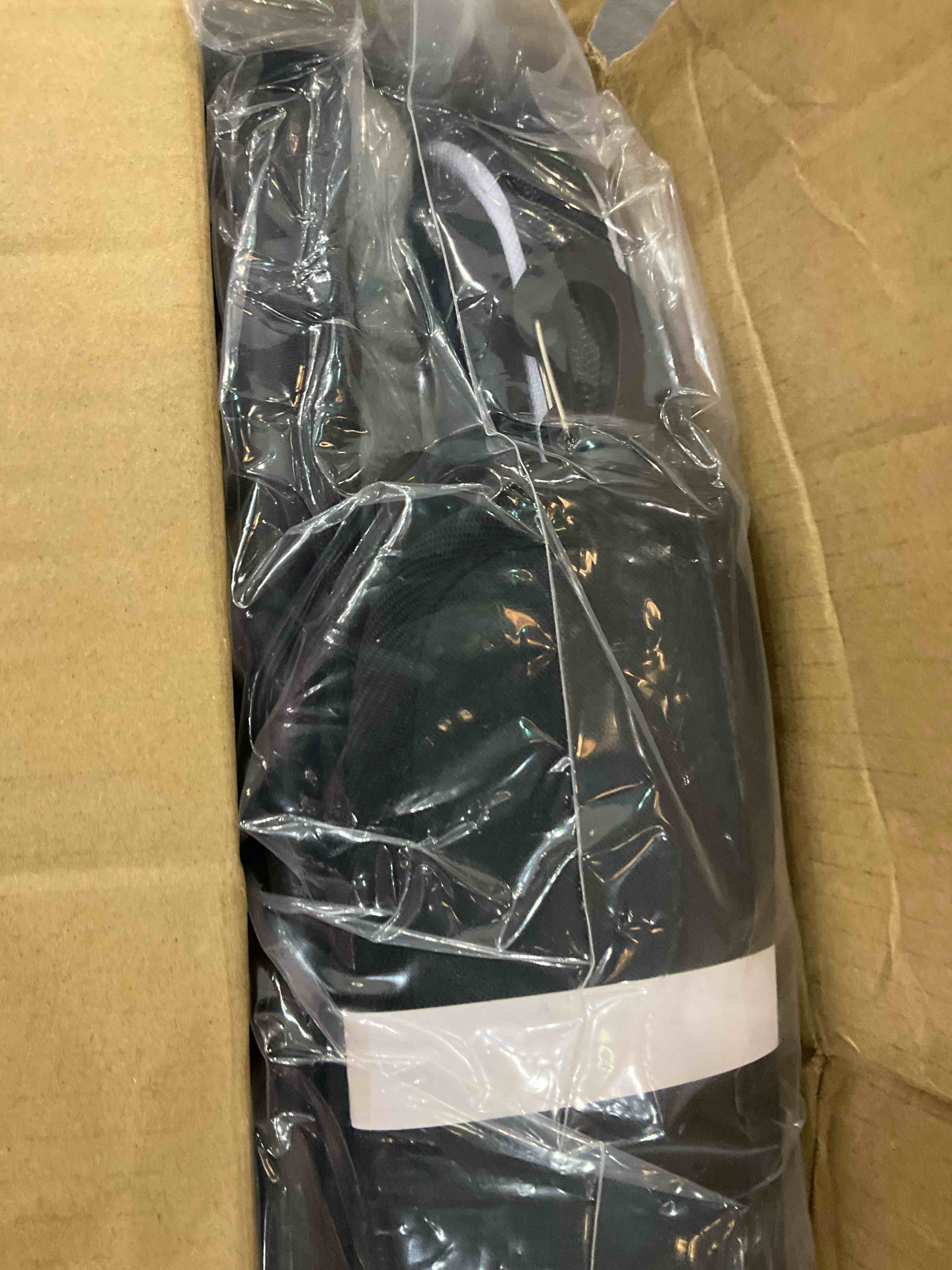 https://s3.amazonaws.com/lotting-images-prod/BargainHunt/EXS01273355_1712342633859.jpeg