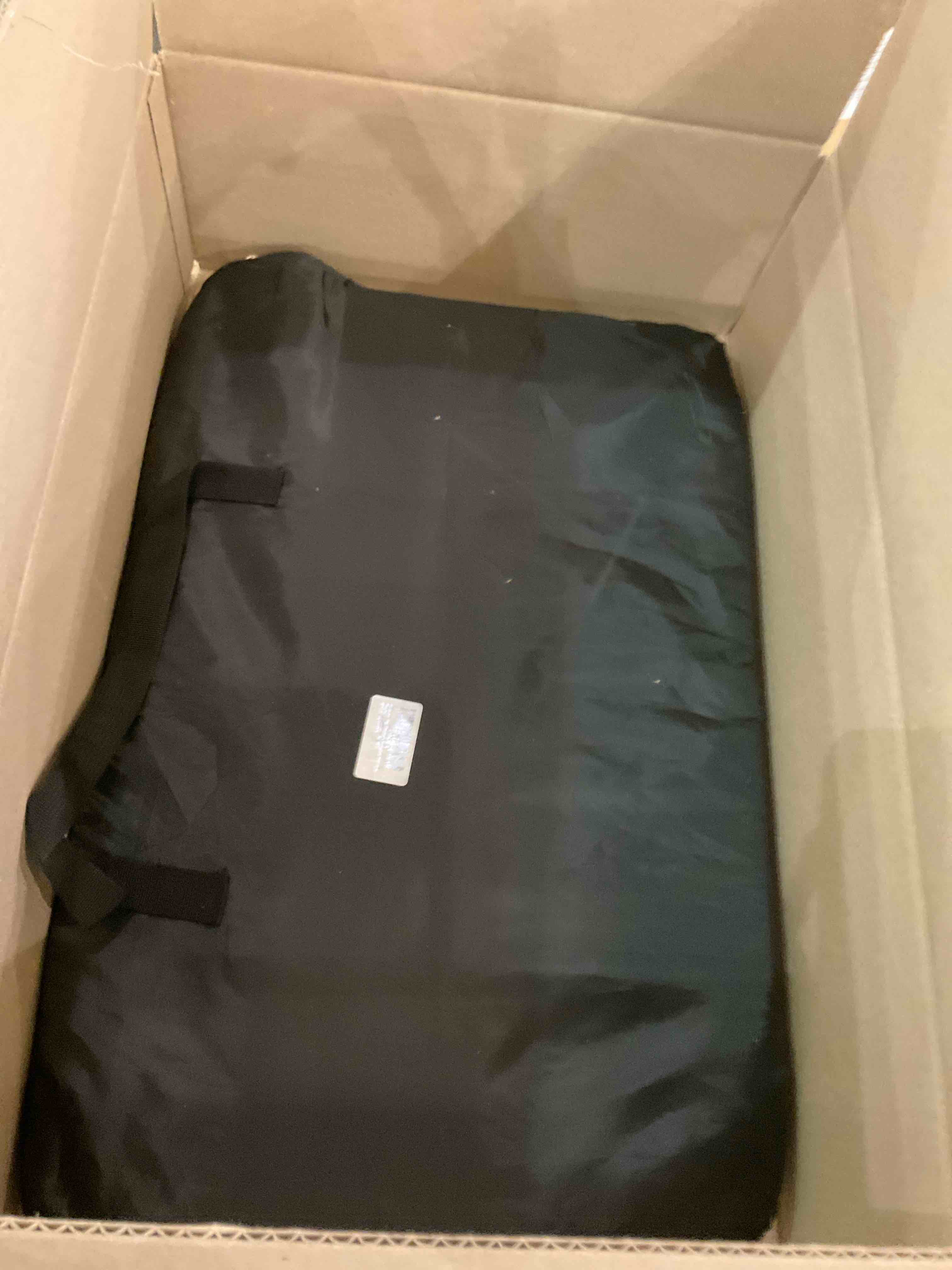 https://s3.amazonaws.com/lotting-images-prod/BargainHunt/EXS01273534_1711719406678.jpeg