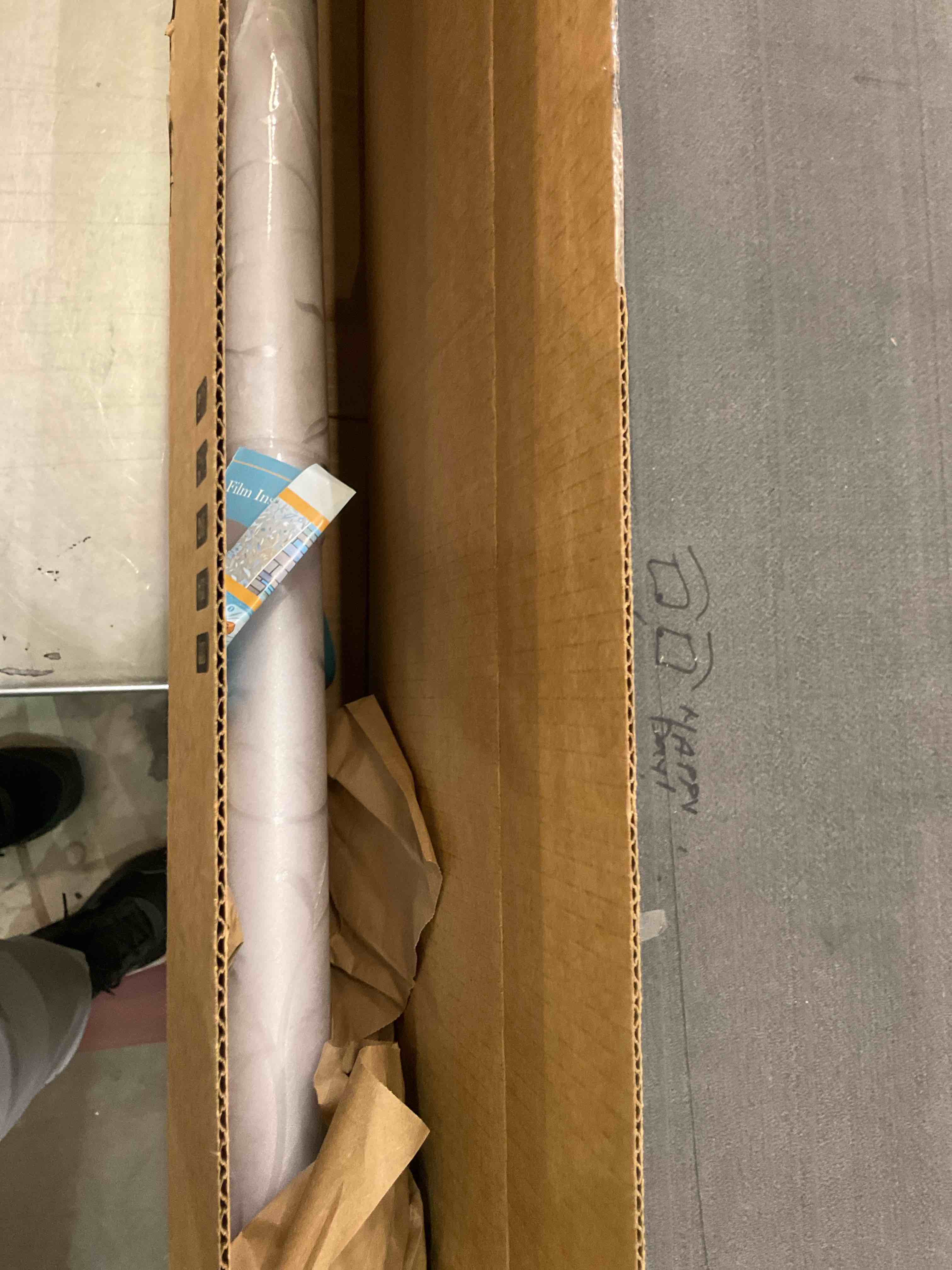 https://s3.amazonaws.com/lotting-images-prod/BargainHunt/EXS01273562_1711724155772.jpeg