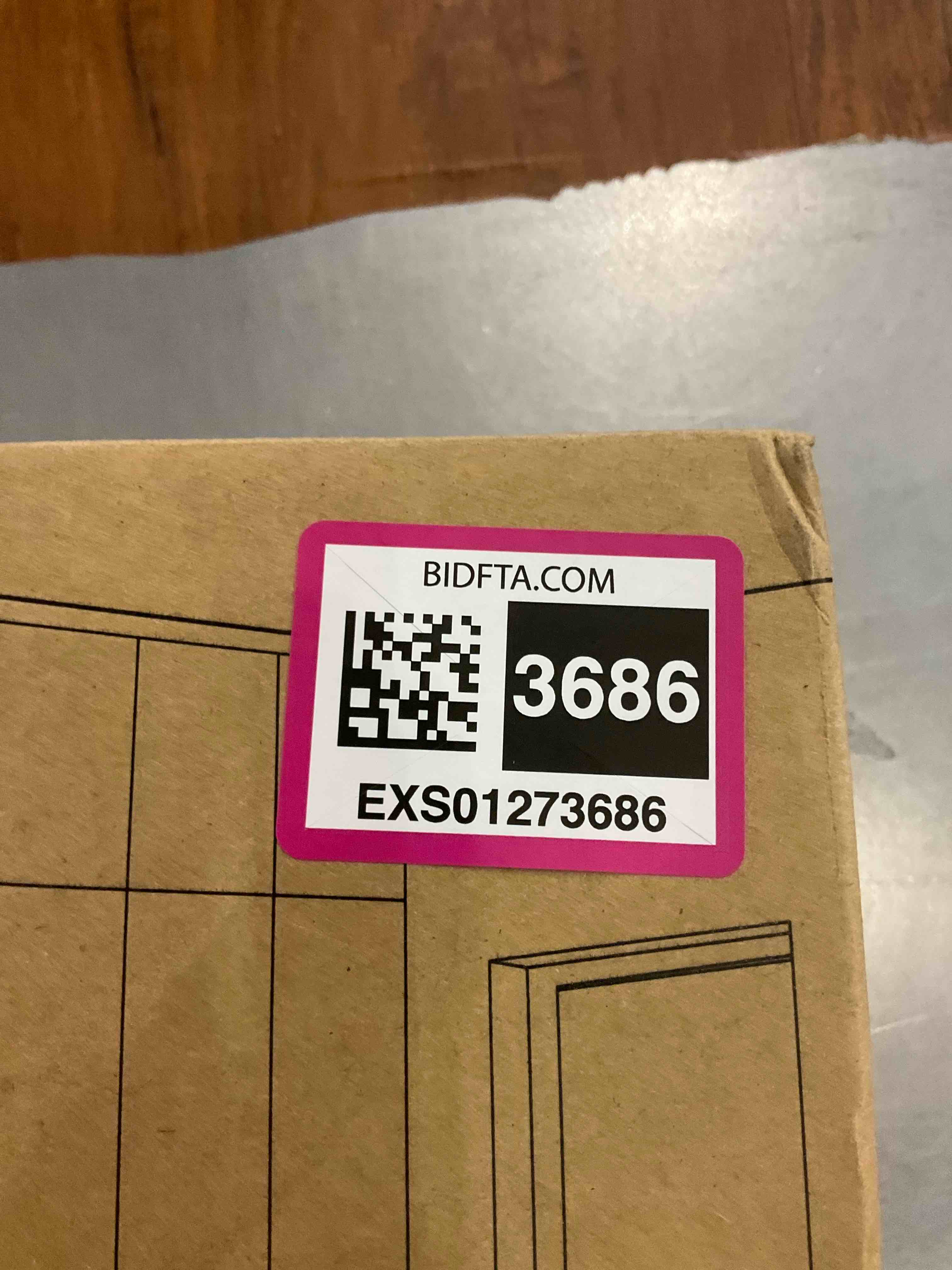 https://s3.amazonaws.com/lotting-images-prod/BargainHunt/EXS01273686_1712059728399.jpeg