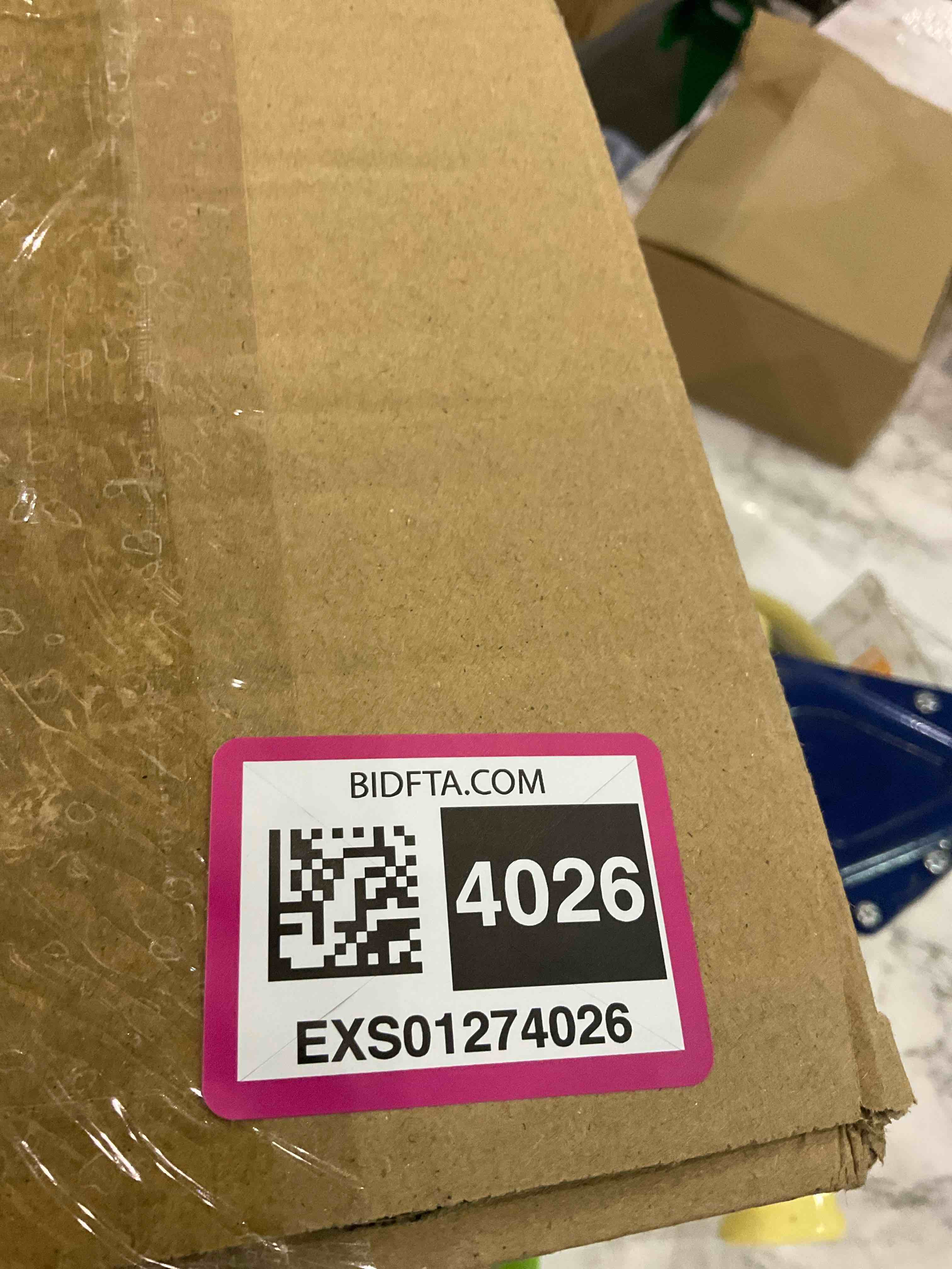 https://s3.amazonaws.com/lotting-images-prod/BargainHunt/EXS01274026_1711462403814.jpeg