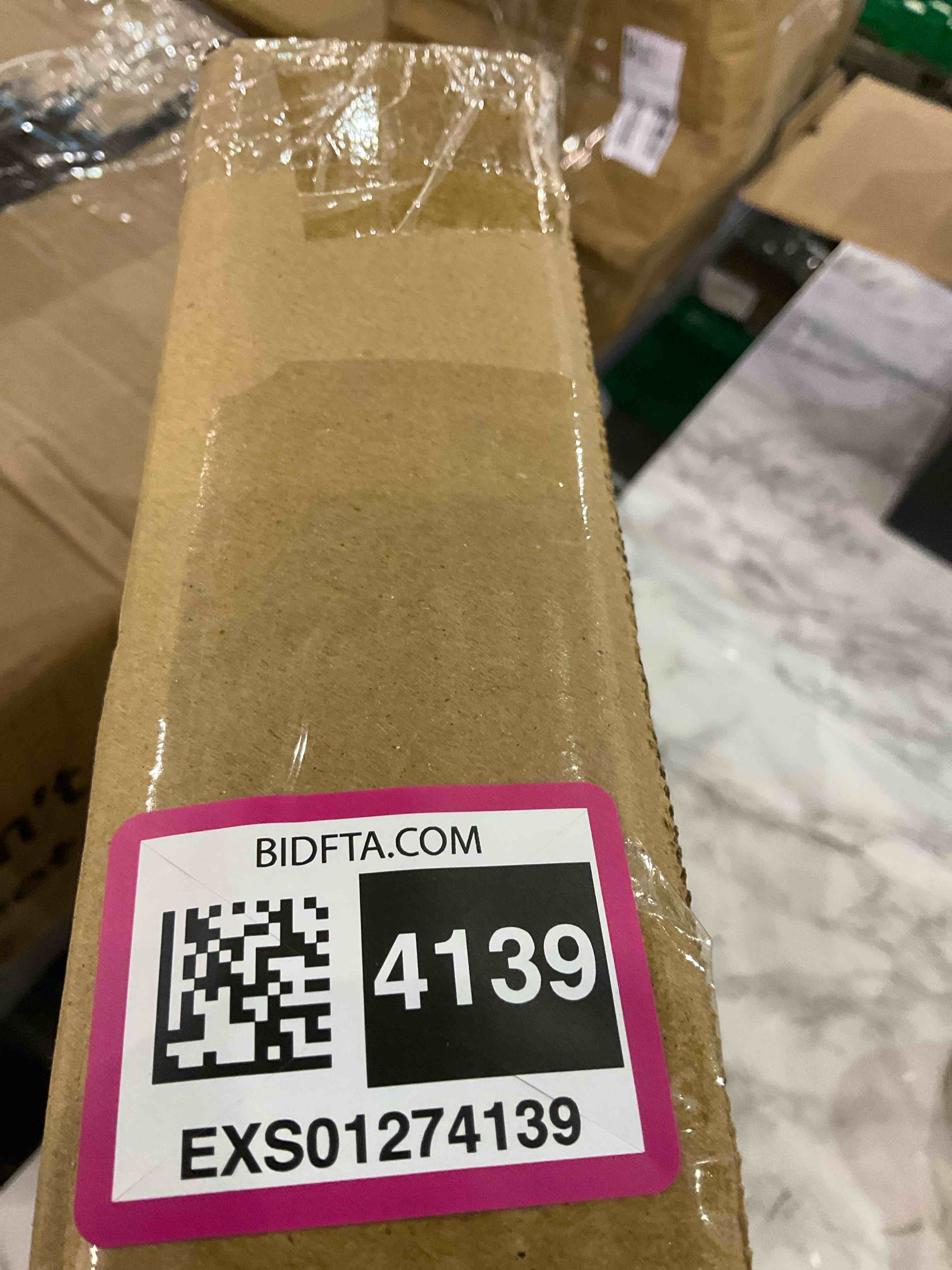 https://s3.amazonaws.com/lotting-images-prod/BargainHunt/EXS01274139_1711540022304.jpeg