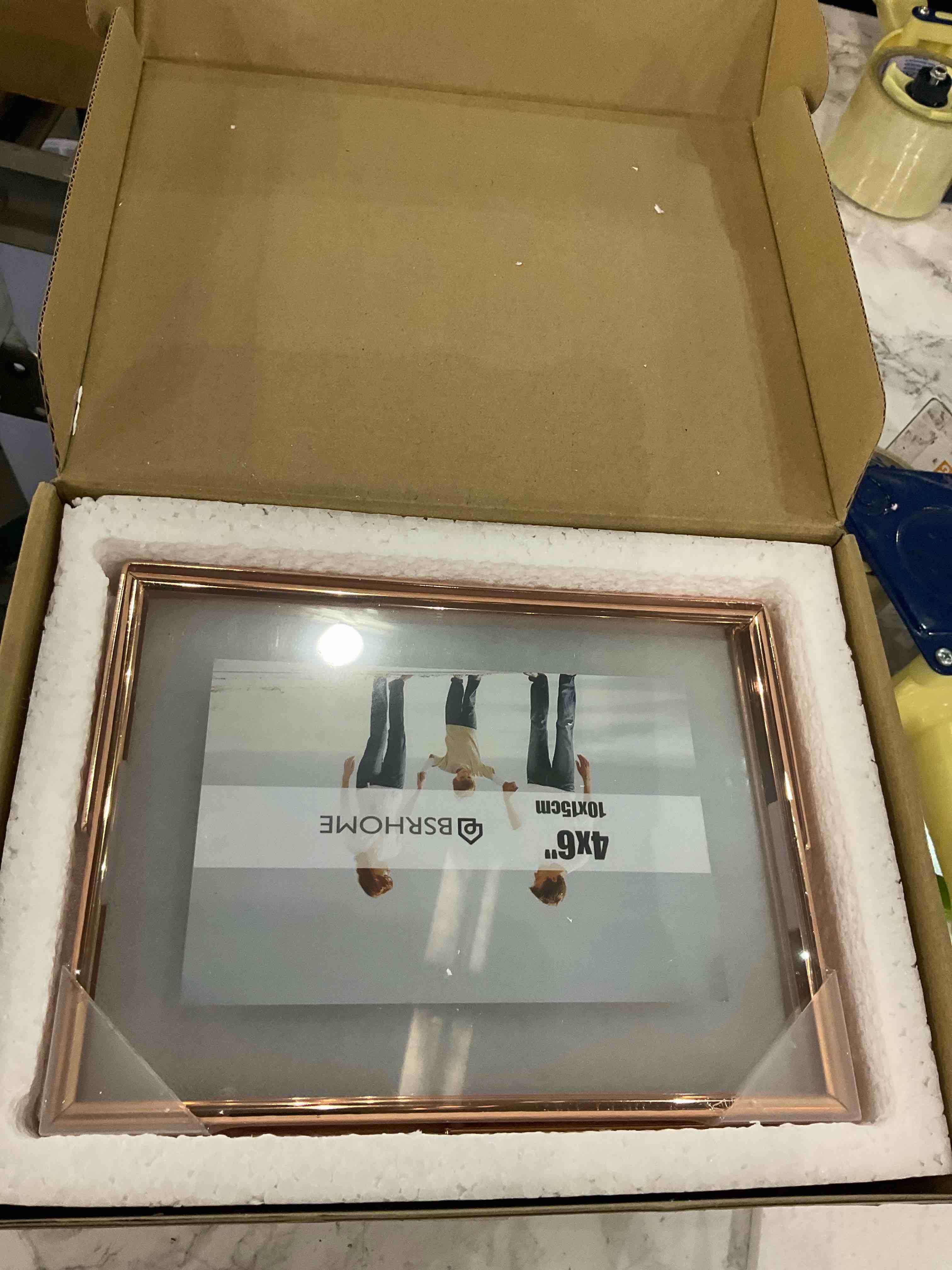 https://s3.amazonaws.com/lotting-images-prod/BargainHunt/EXS01274150_1711541113615.jpeg