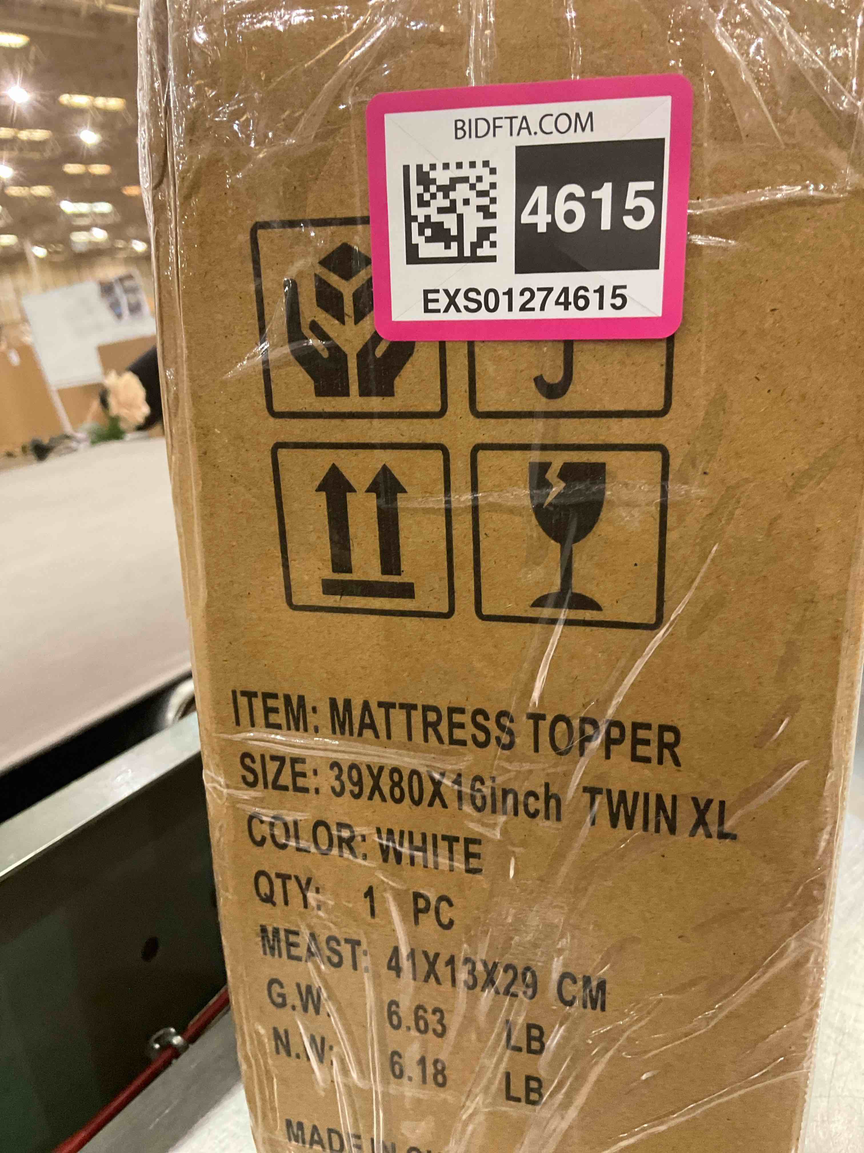 https://s3.amazonaws.com/lotting-images-prod/BargainHunt/EXS01274615_1711564439815.jpeg