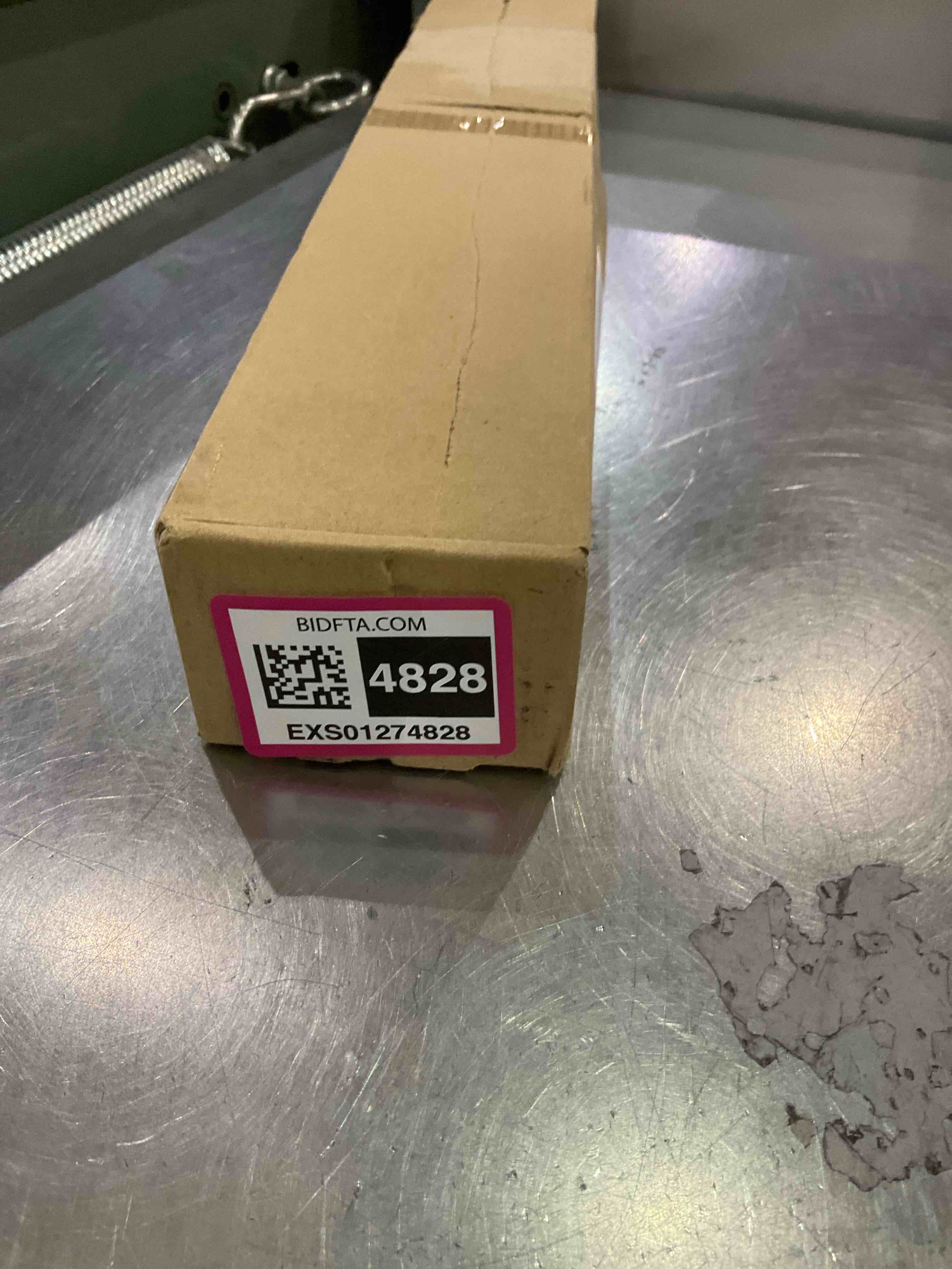 https://s3.amazonaws.com/lotting-images-prod/BargainHunt/EXS01274828_1711712943335.jpeg