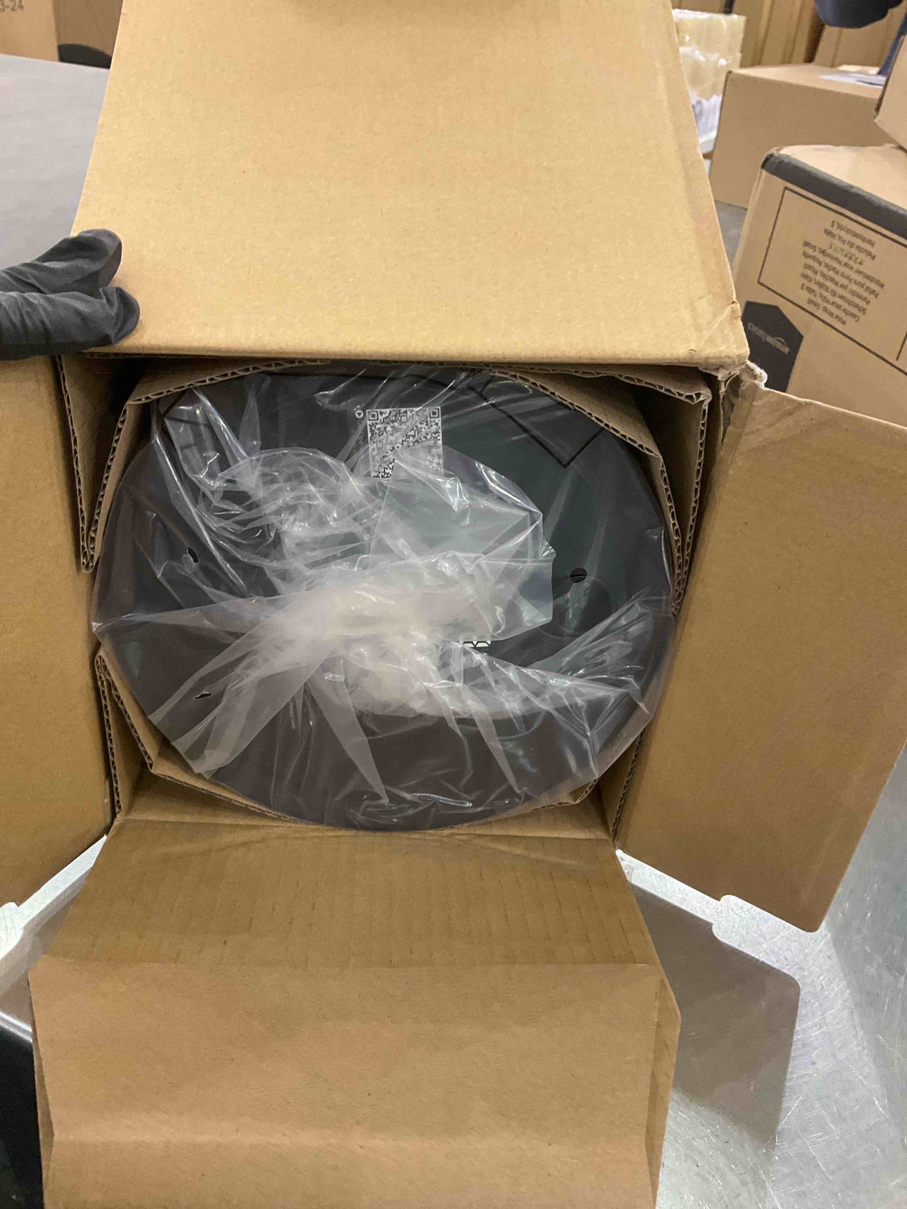 https://s3.amazonaws.com/lotting-images-prod/BargainHunt/EXS01274941_1711726687336.jpeg