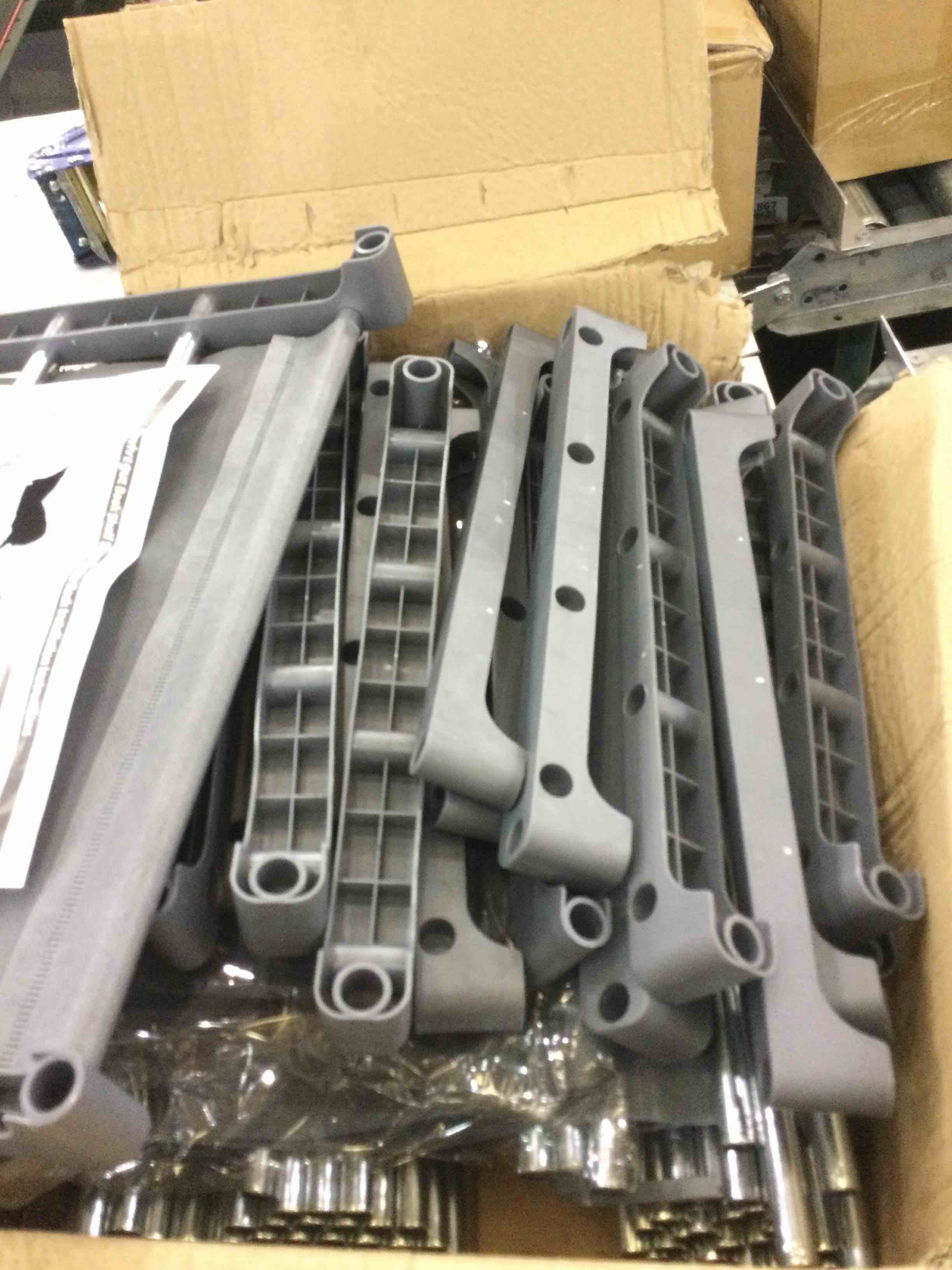 Mavivegue Bookshelf,18 Cube Storage Organizer,Book Shelf Organizer,Tall Bookcase Shelf,Book Cases/Shelves,Grey Cube Shelf,Cubbies Closet Storage Organizer Shelves for Bedroom,Living Room,Home,Office