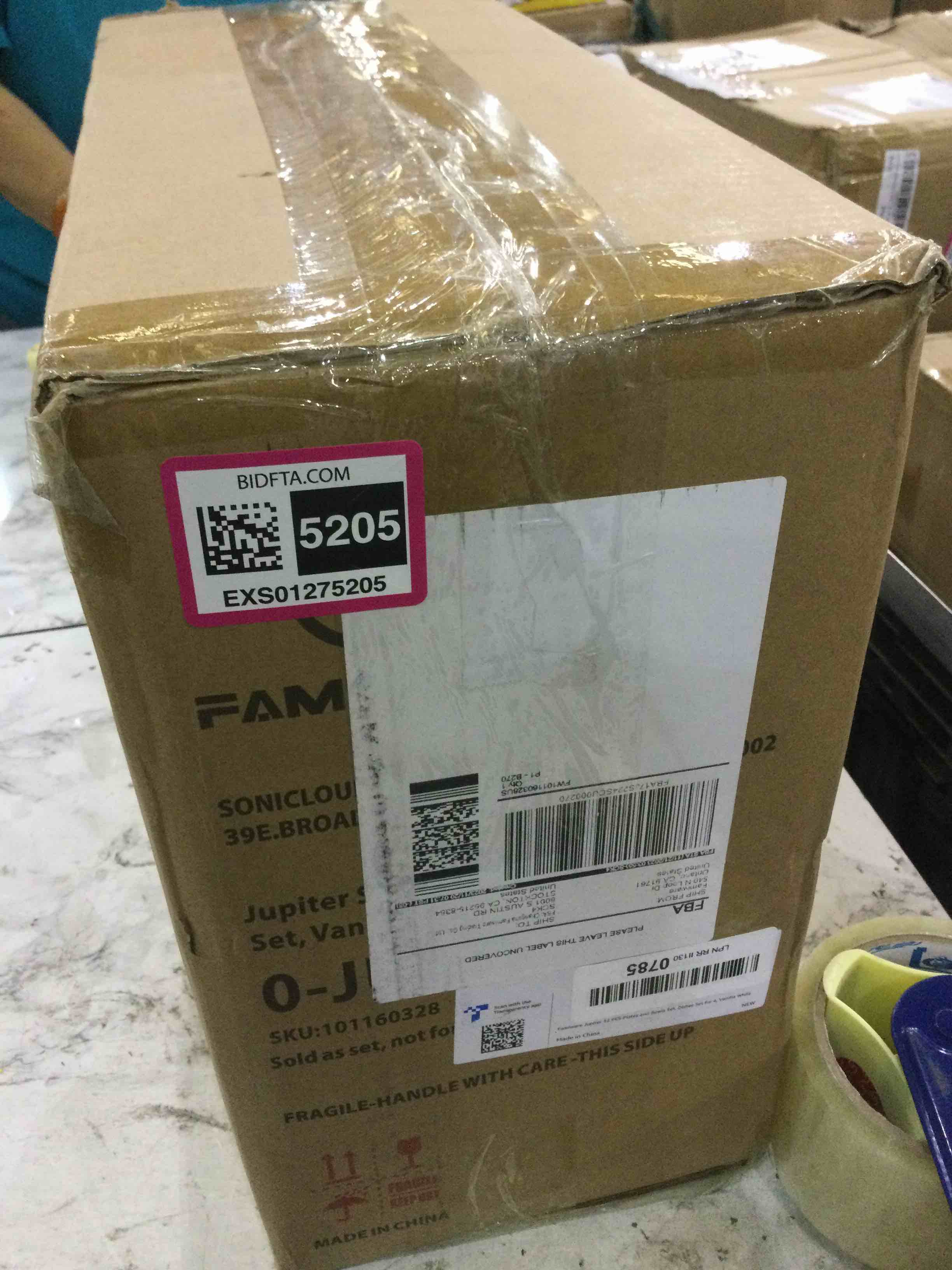 https://s3.amazonaws.com/lotting-images-prod/BargainHunt/EXS01275205_1712321291672.jpeg