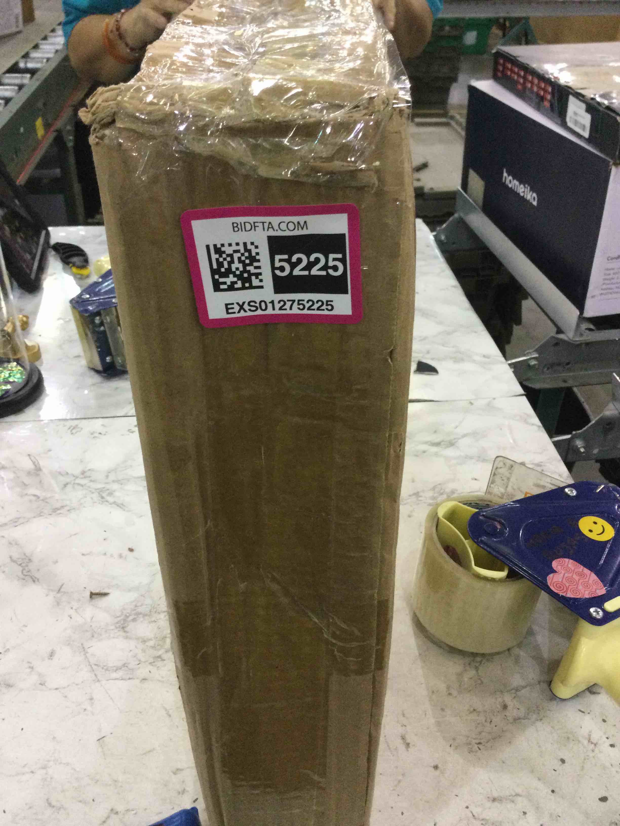 https://s3.amazonaws.com/lotting-images-prod/BargainHunt/EXS01275225_1712325083525.jpeg