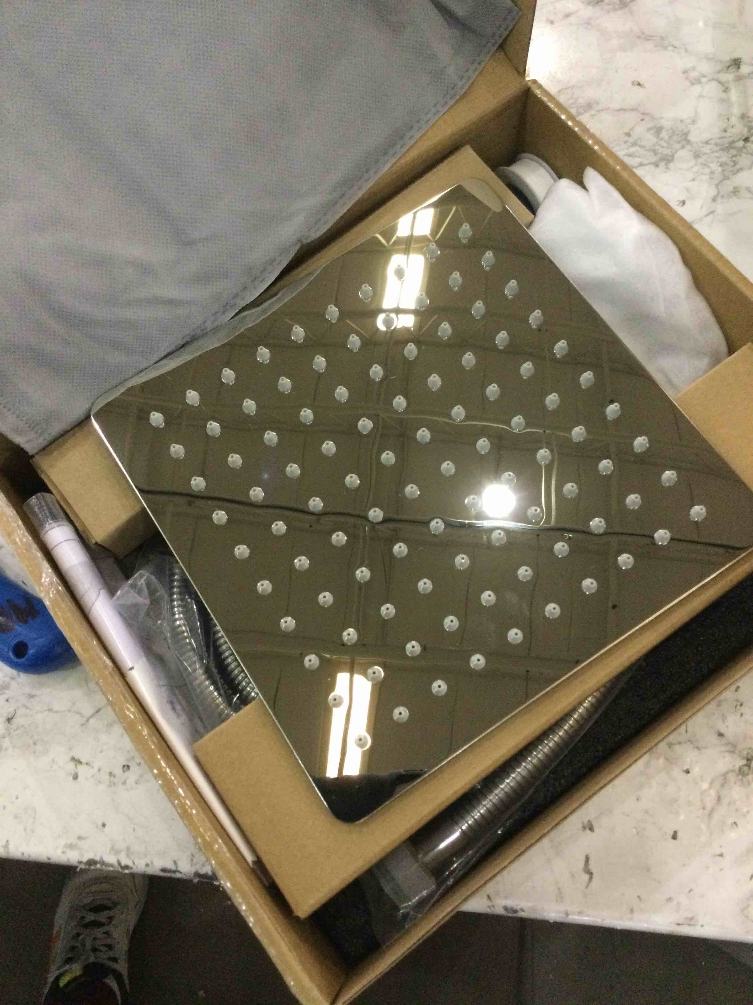 https://s3.amazonaws.com/lotting-images-prod/BargainHunt/EXS01275334_1712337357844.jpeg