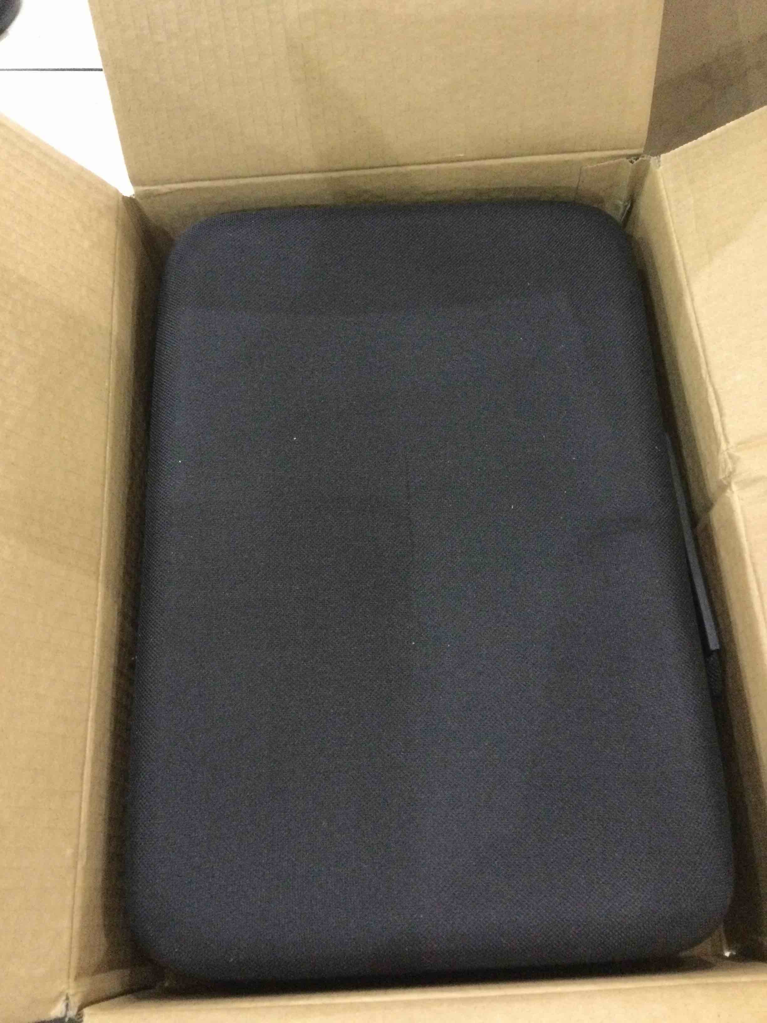 https://s3.amazonaws.com/lotting-images-prod/BargainHunt/EXS01275355_1712339424539.jpeg