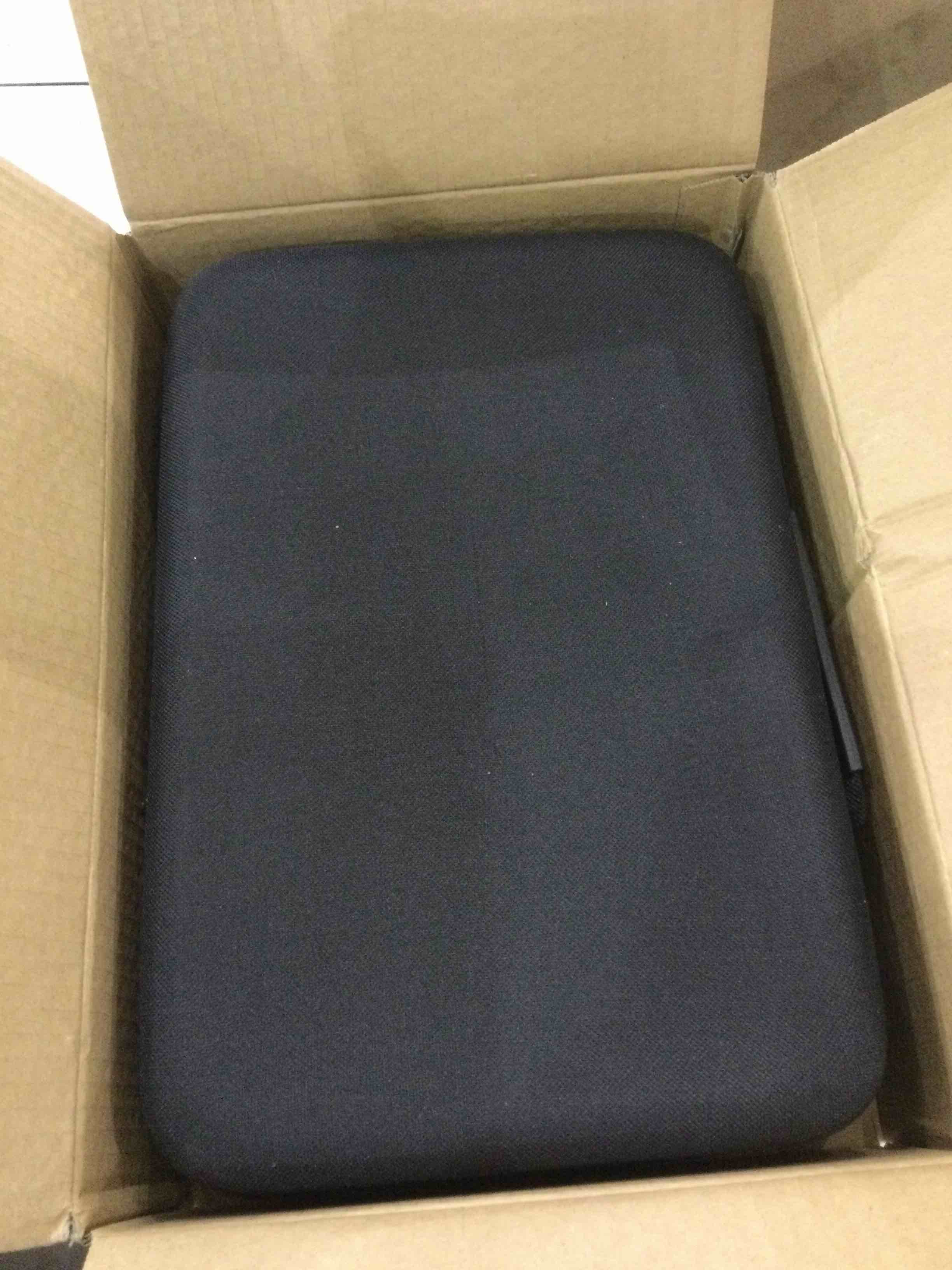 https://s3.amazonaws.com/lotting-images-prod/BargainHunt/EXS01275355_1712339425933.jpeg