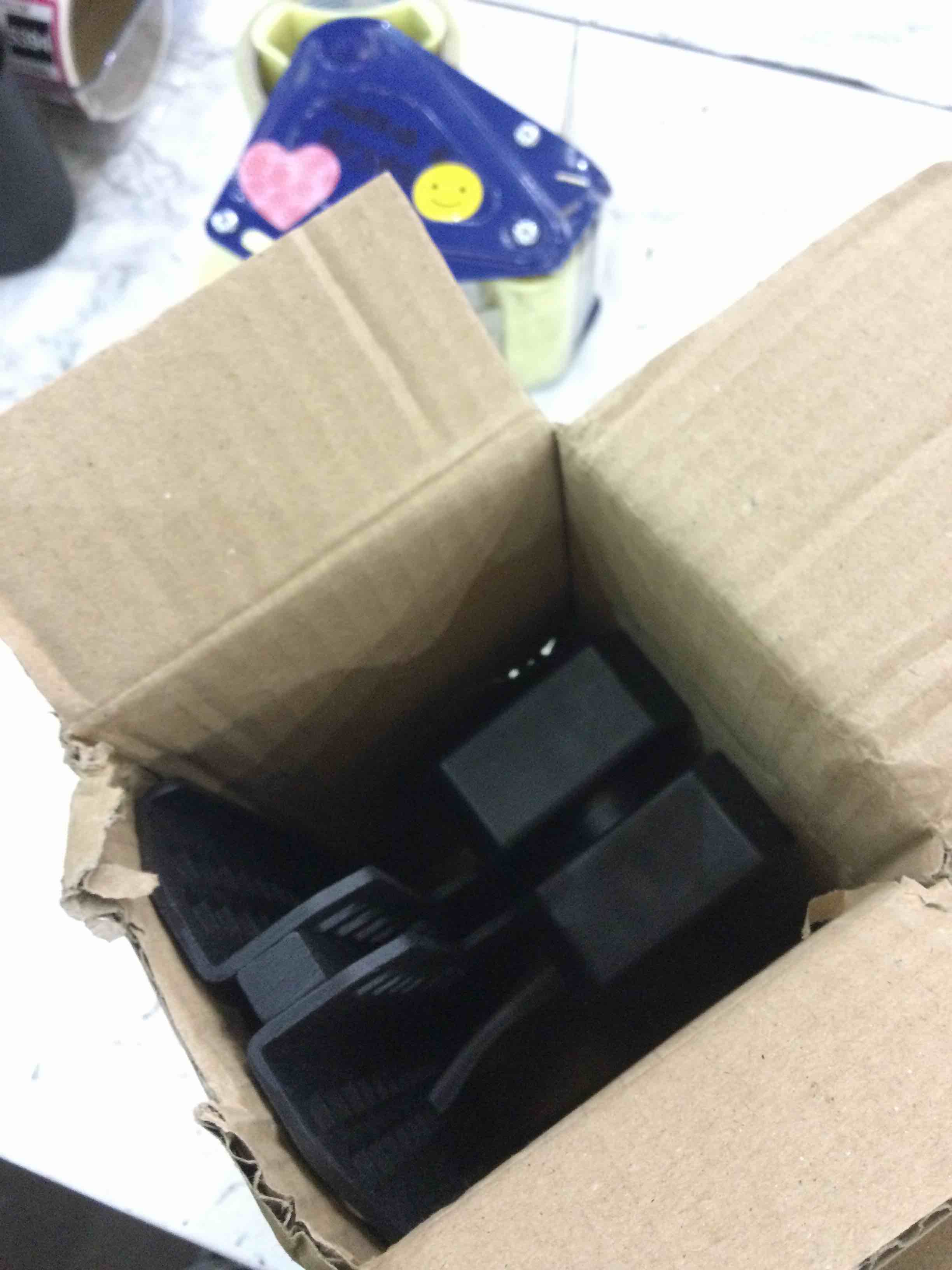 https://s3.amazonaws.com/lotting-images-prod/BargainHunt/EXS01275378_1712342586024.jpeg