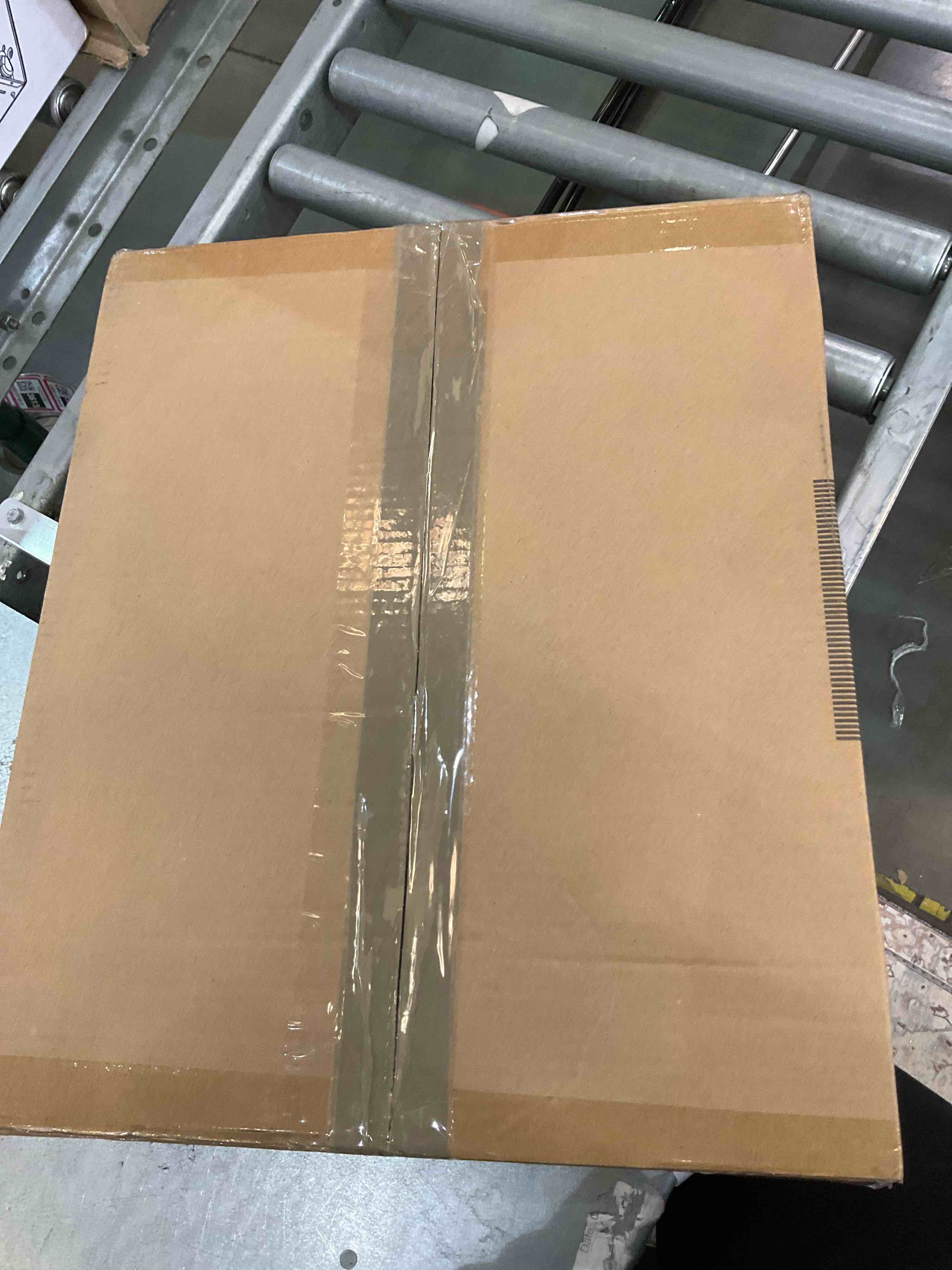 https://s3.amazonaws.com/lotting-images-prod/BargainHunt/EXS01275654_1711734583427.jpeg
