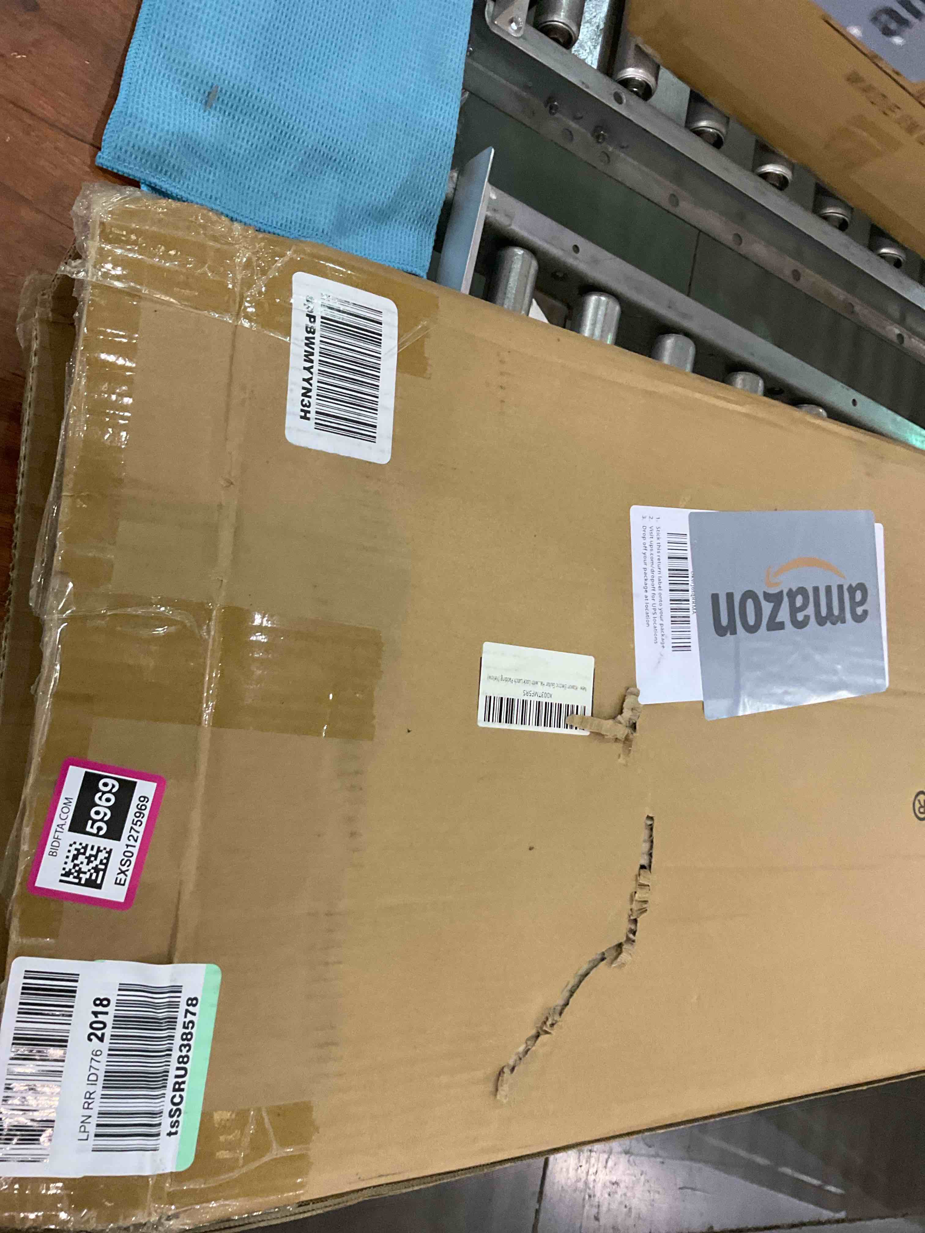 https://s3.amazonaws.com/lotting-images-prod/BargainHunt/EXS01275969_1712242351168.jpeg