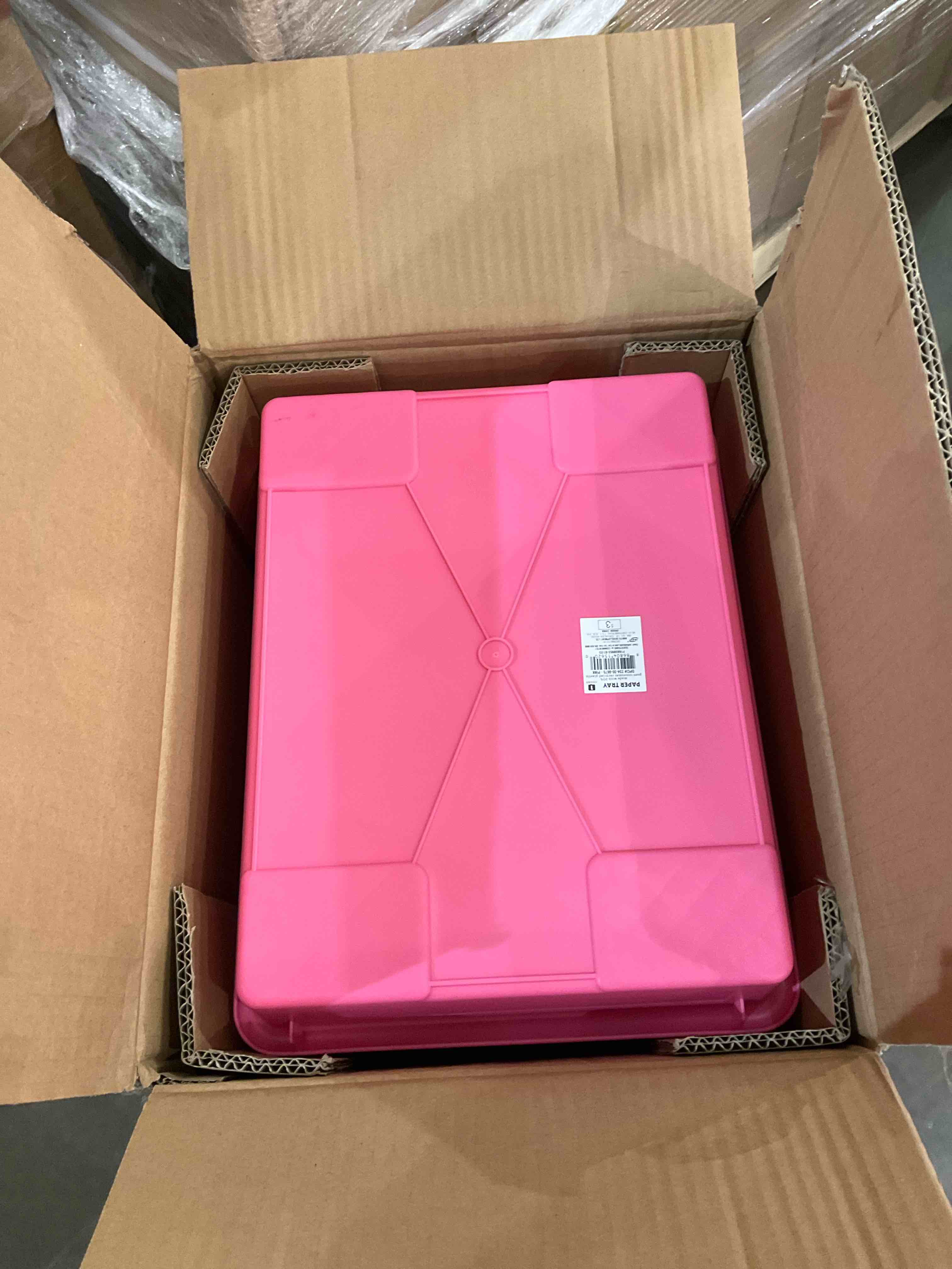 https://s3.amazonaws.com/lotting-images-prod/BargainHunt/EXS01276175_1715775778959.jpeg