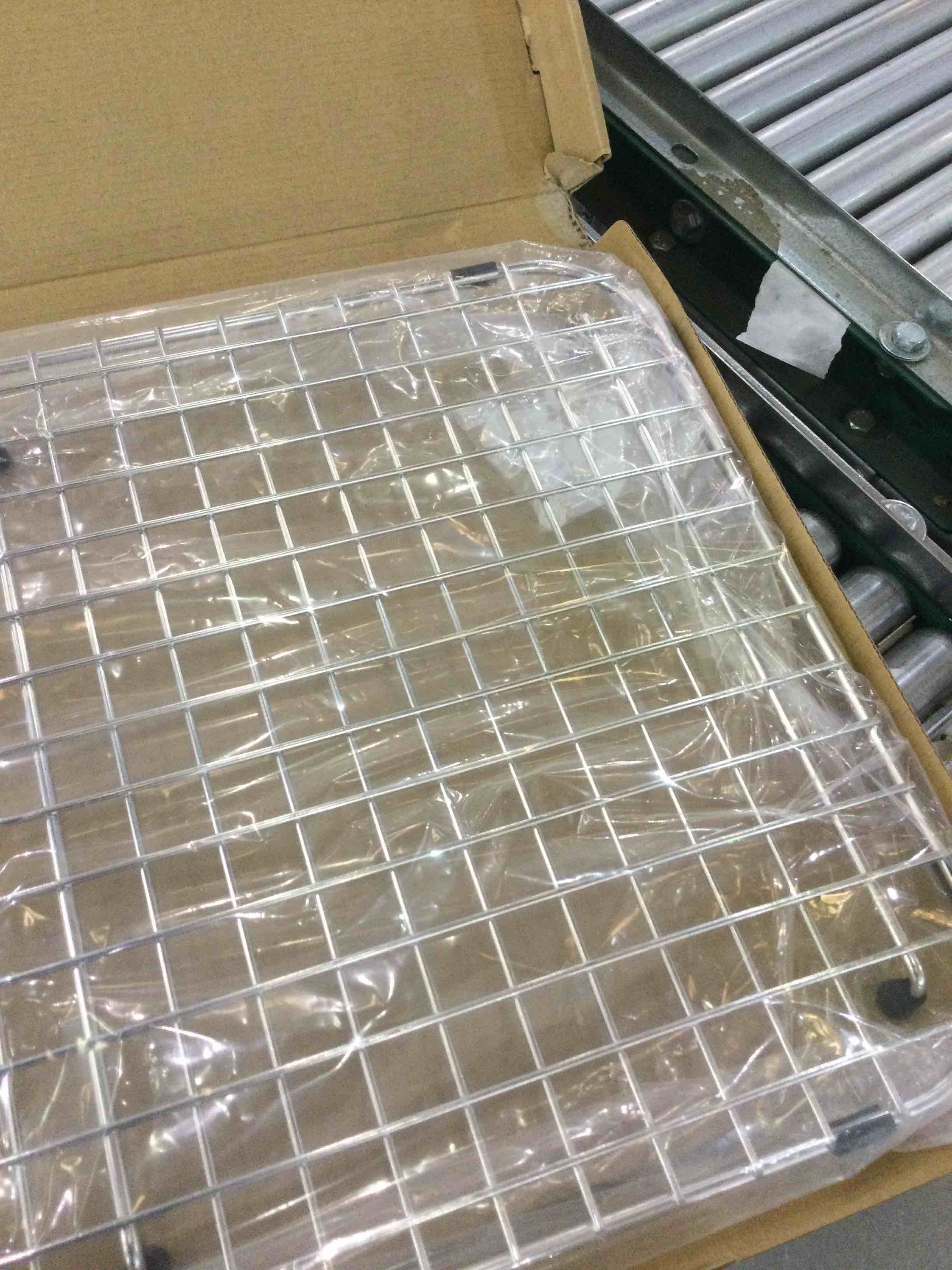 https://s3.amazonaws.com/lotting-images-prod/BargainHunt/EXS01276687_1712326012034.jpeg