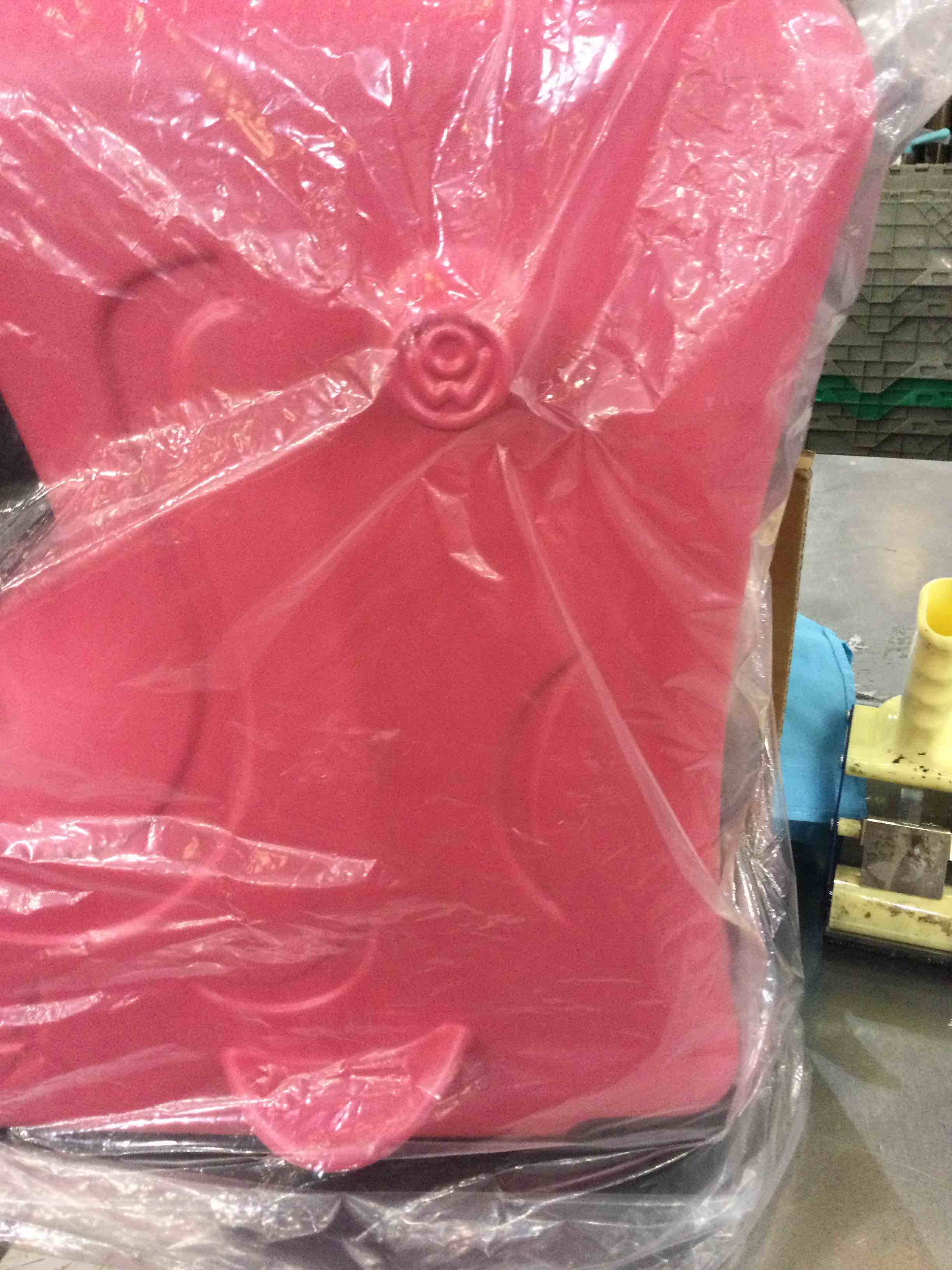 https://s3.amazonaws.com/lotting-images-prod/BargainHunt/EXS01276969_1712857938126.jpeg