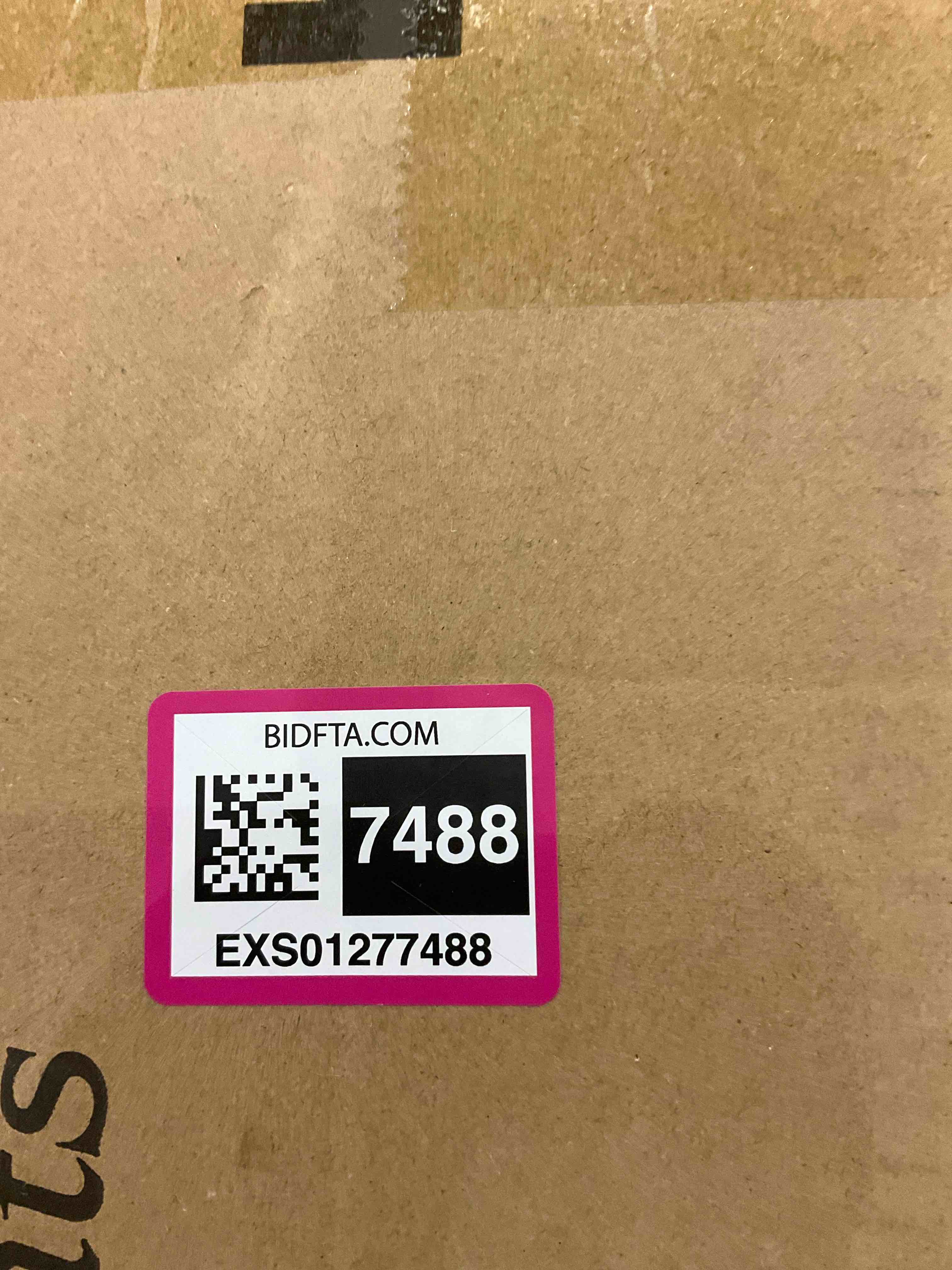 https://s3.amazonaws.com/lotting-images-prod/BargainHunt/EXS01277488_1712159656138.jpeg