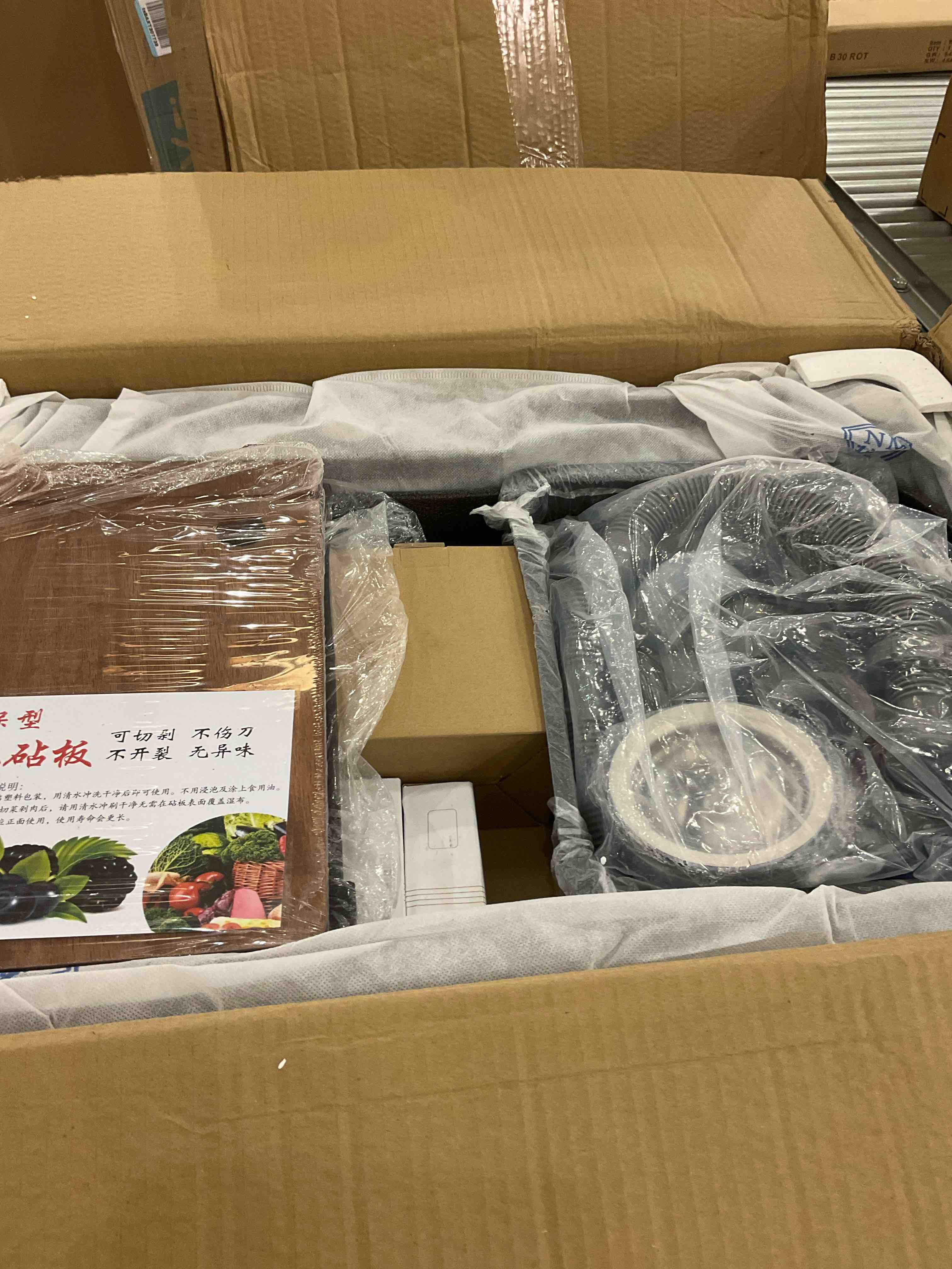 https://s3.amazonaws.com/lotting-images-prod/BargainHunt/EXS01277655_1712857170553.jpeg