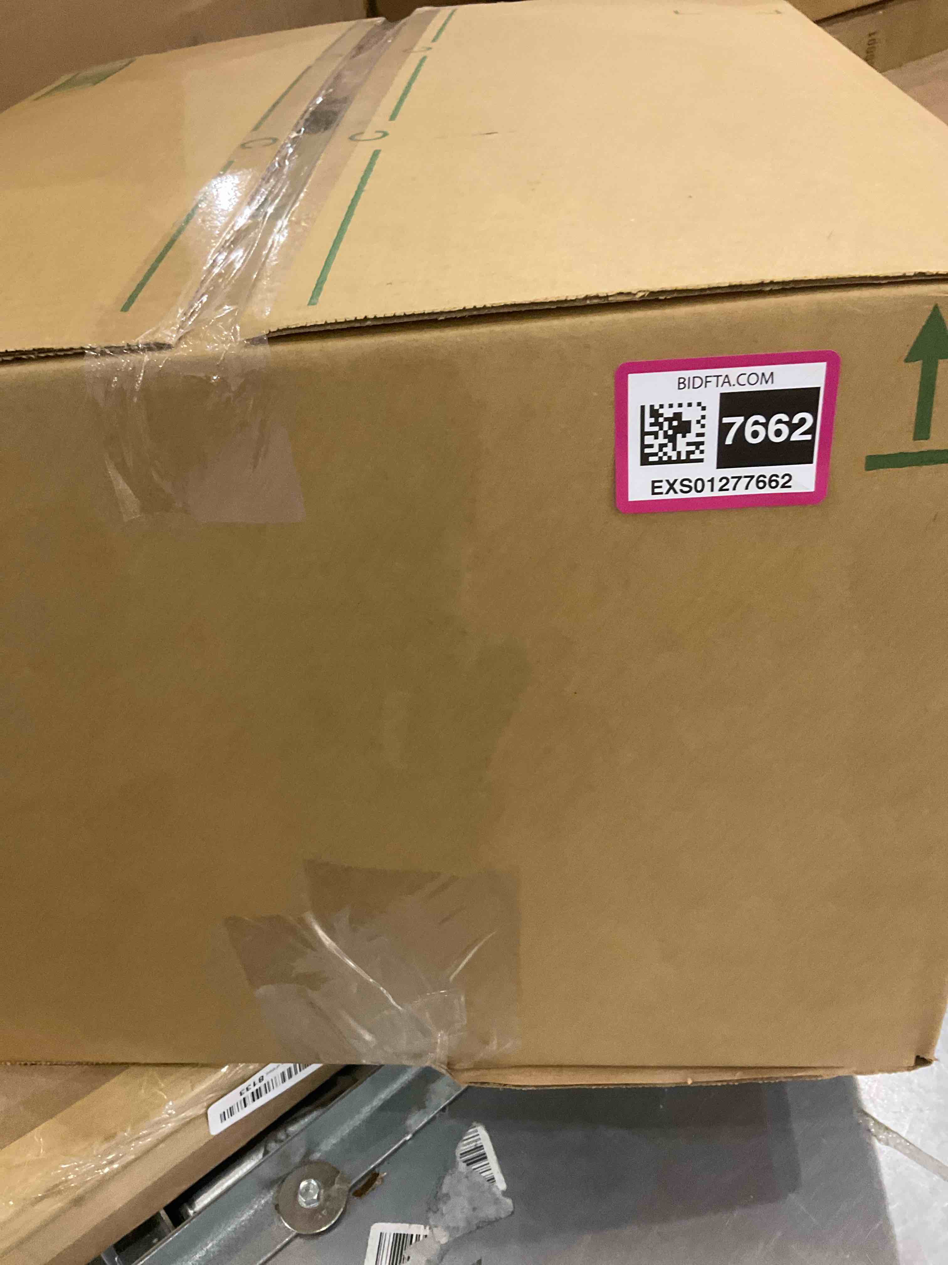 https://s3.amazonaws.com/lotting-images-prod/BargainHunt/EXS01277662_1712860956514.jpeg