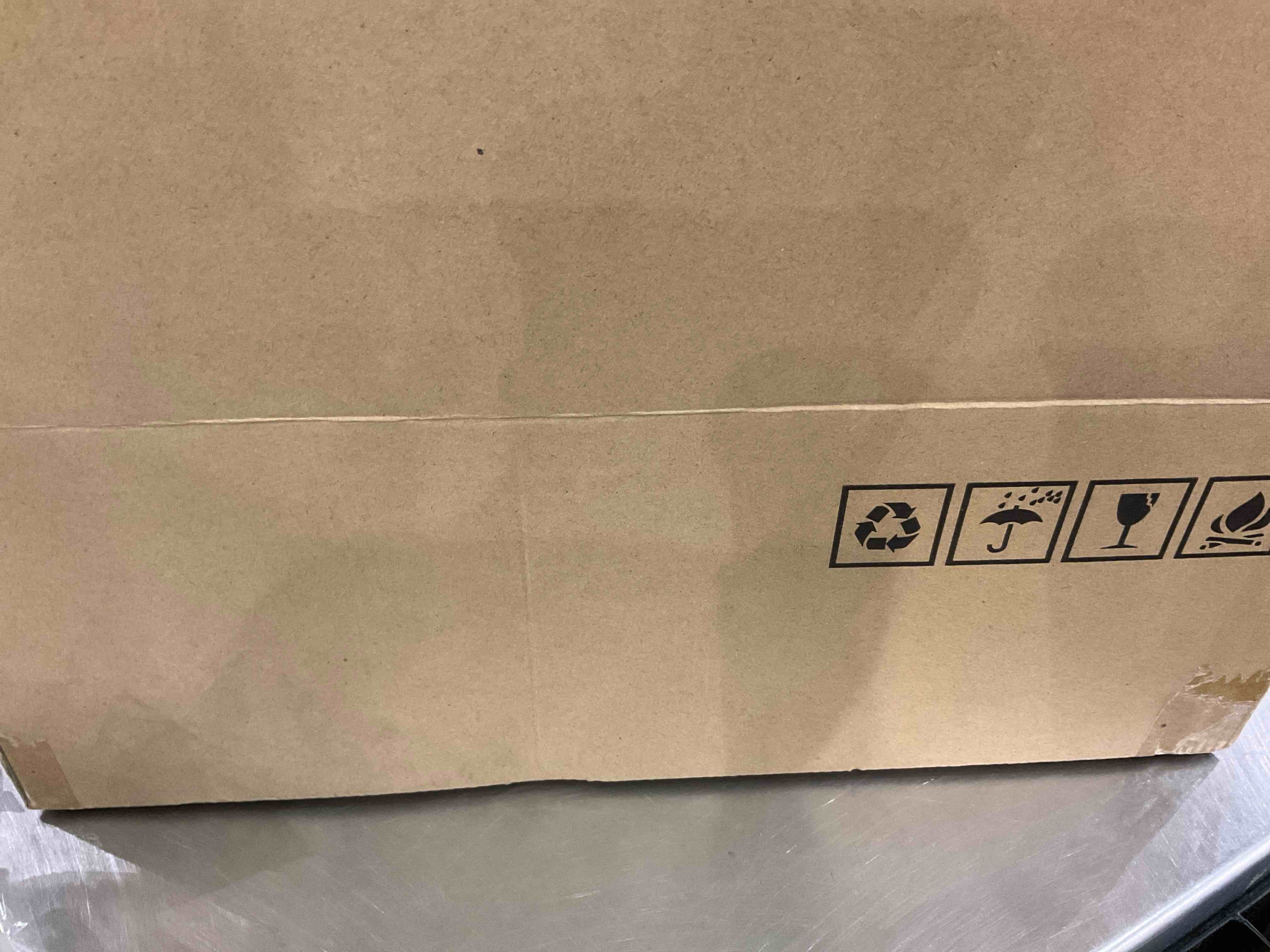 https://s3.amazonaws.com/lotting-images-prod/BargainHunt/EXS01278049_1711473314566.jpeg