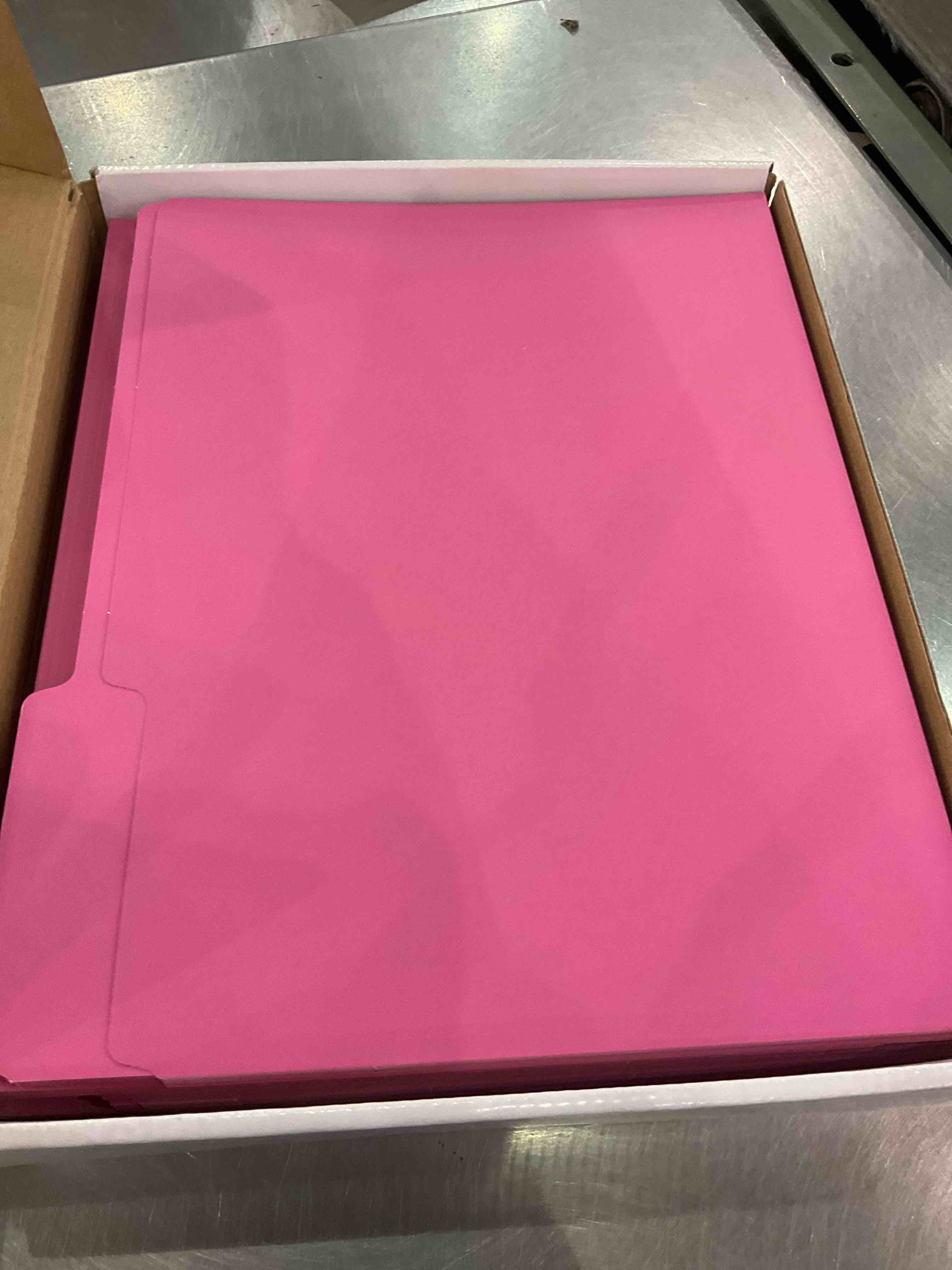 https://s3.amazonaws.com/lotting-images-prod/BargainHunt/EXS01278241_1711625610081.jpeg