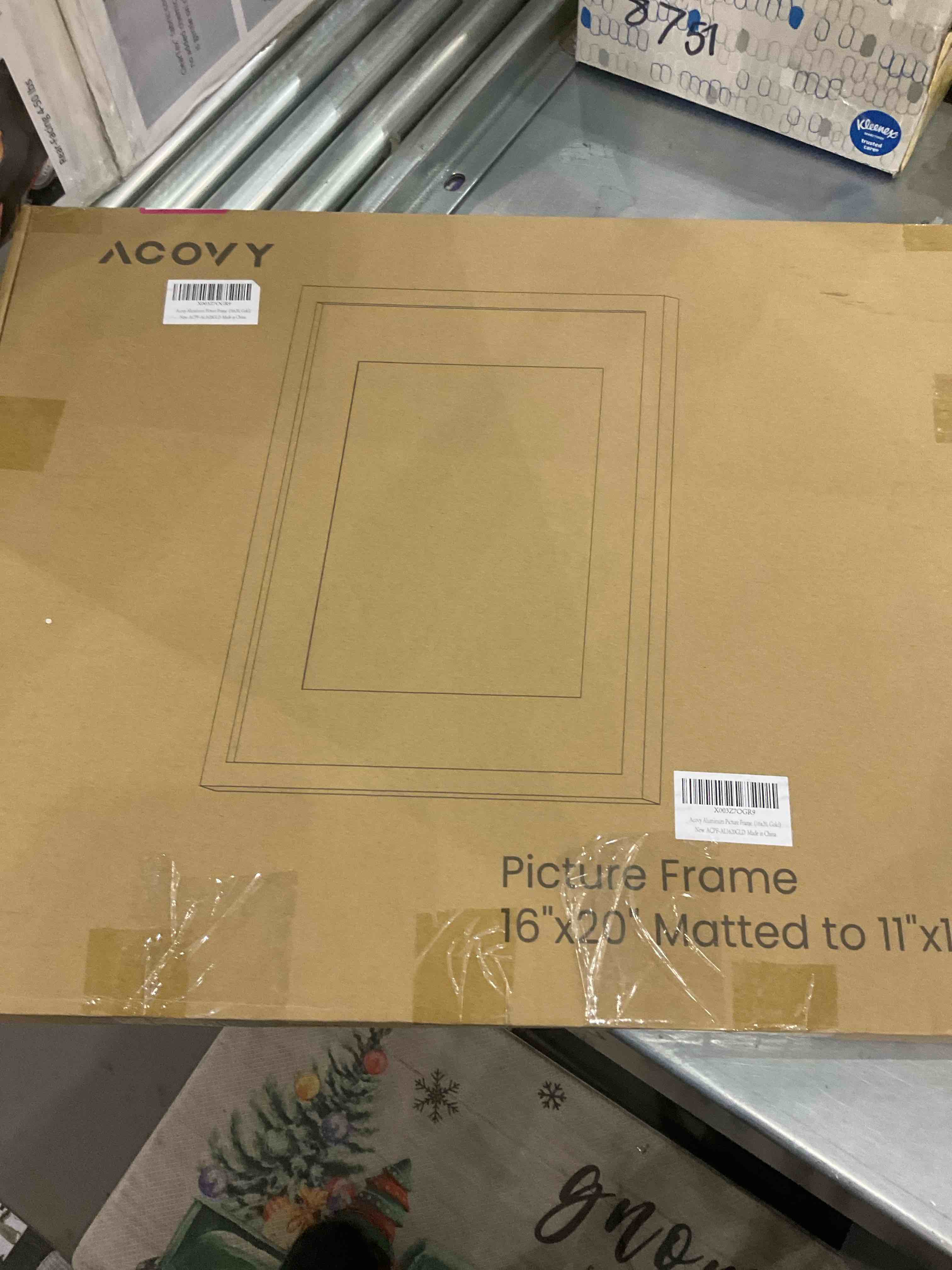 https://s3.amazonaws.com/lotting-images-prod/BargainHunt/EXS01278756_1711970497729.jpeg