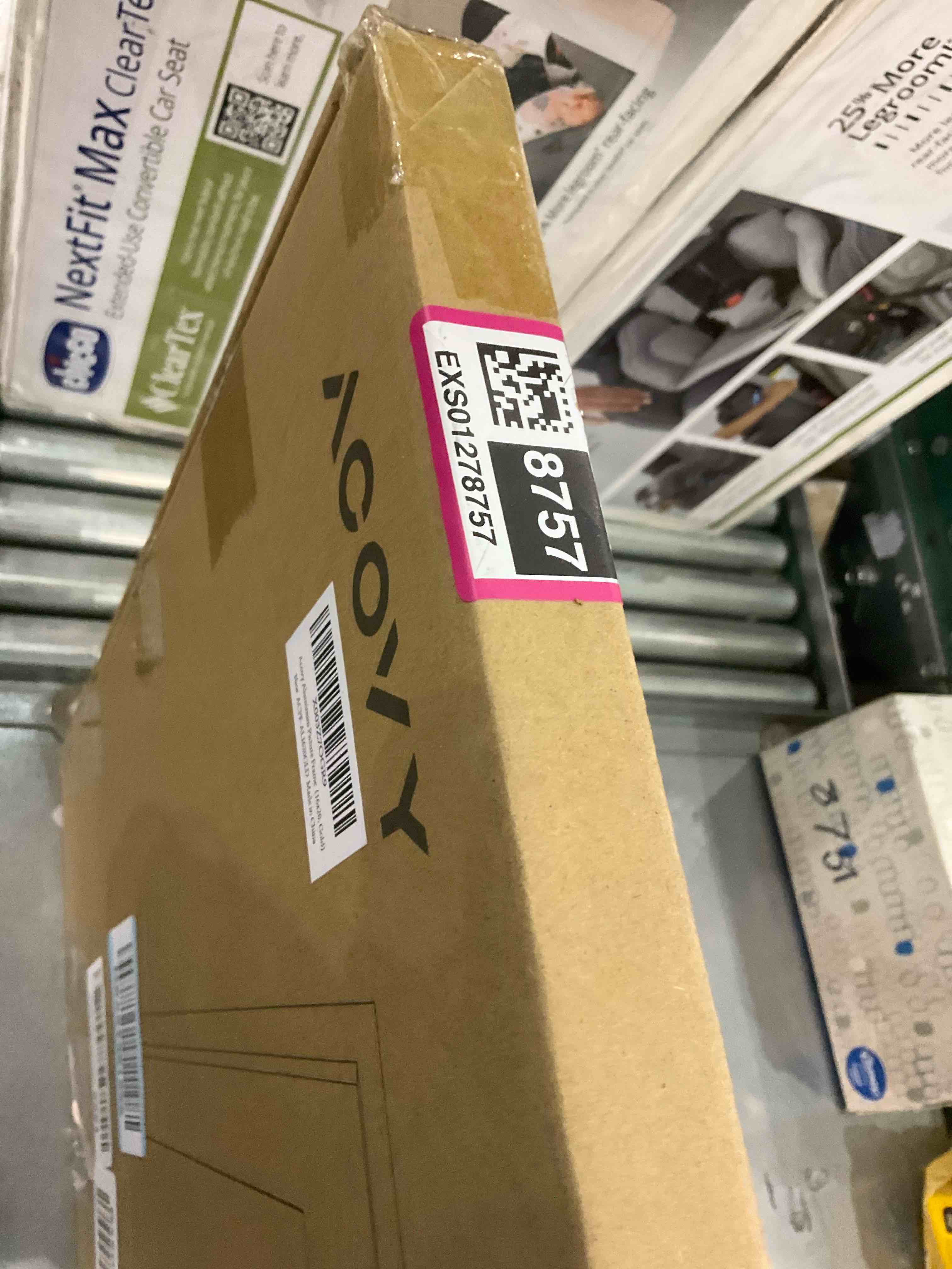 https://s3.amazonaws.com/lotting-images-prod/BargainHunt/EXS01278757_1711970602187.jpeg