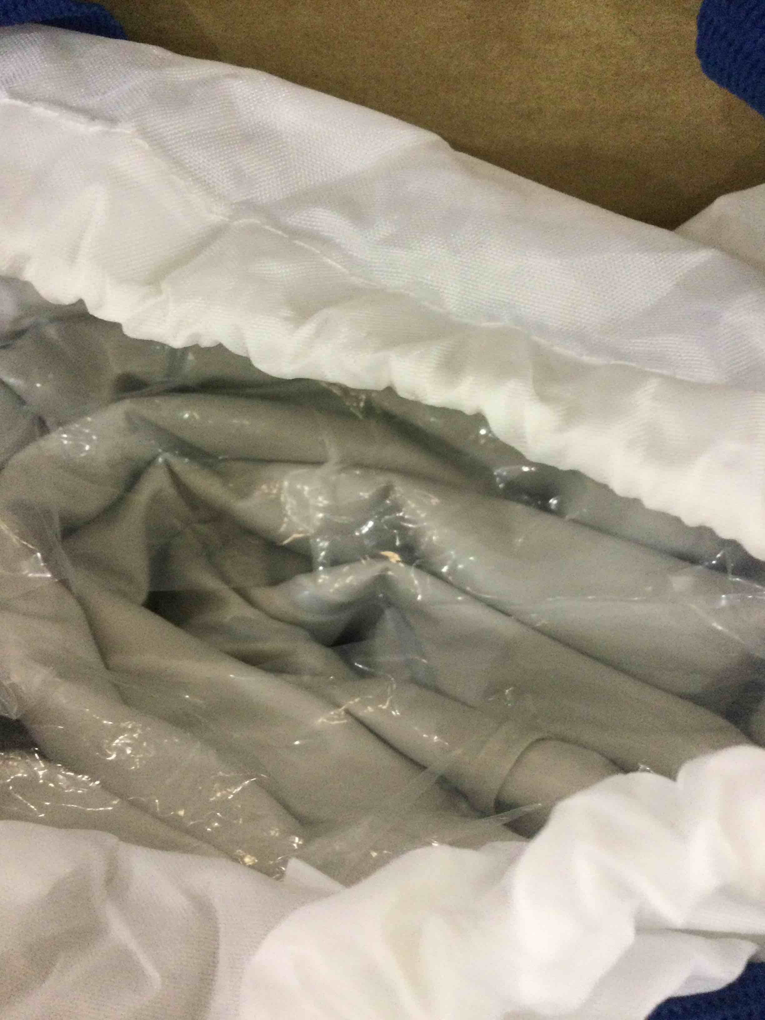 https://s3.amazonaws.com/lotting-images-prod/BargainHunt/EXS01279051_1711477638872.jpeg