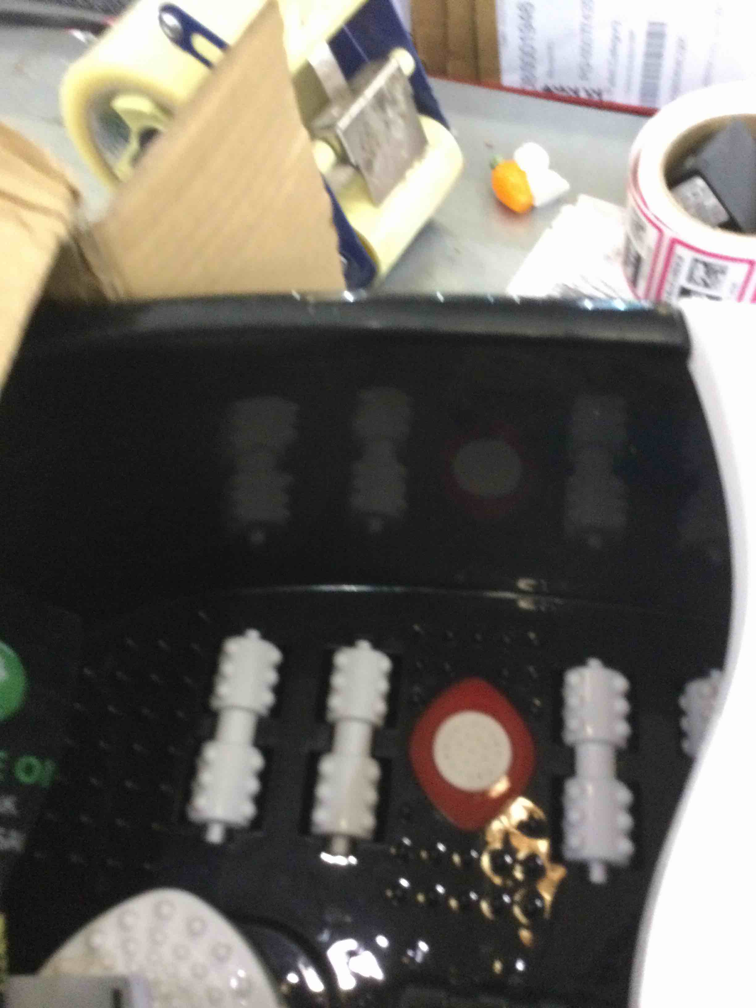 https://s3.amazonaws.com/lotting-images-prod/BargainHunt/EXS01279167_1711564301161.jpeg