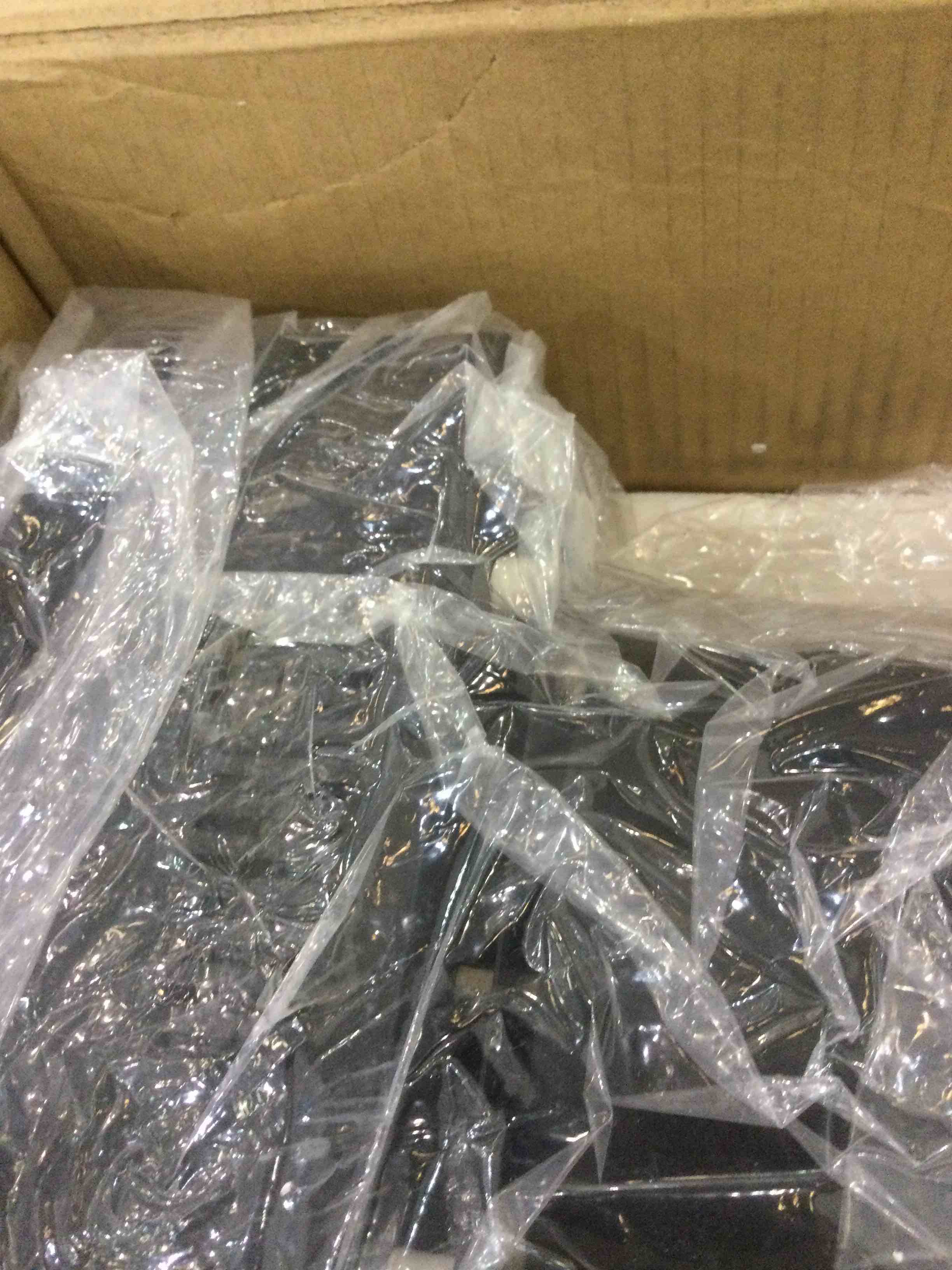 https://s3.amazonaws.com/lotting-images-prod/BargainHunt/EXS01279448_1712153714317.jpeg