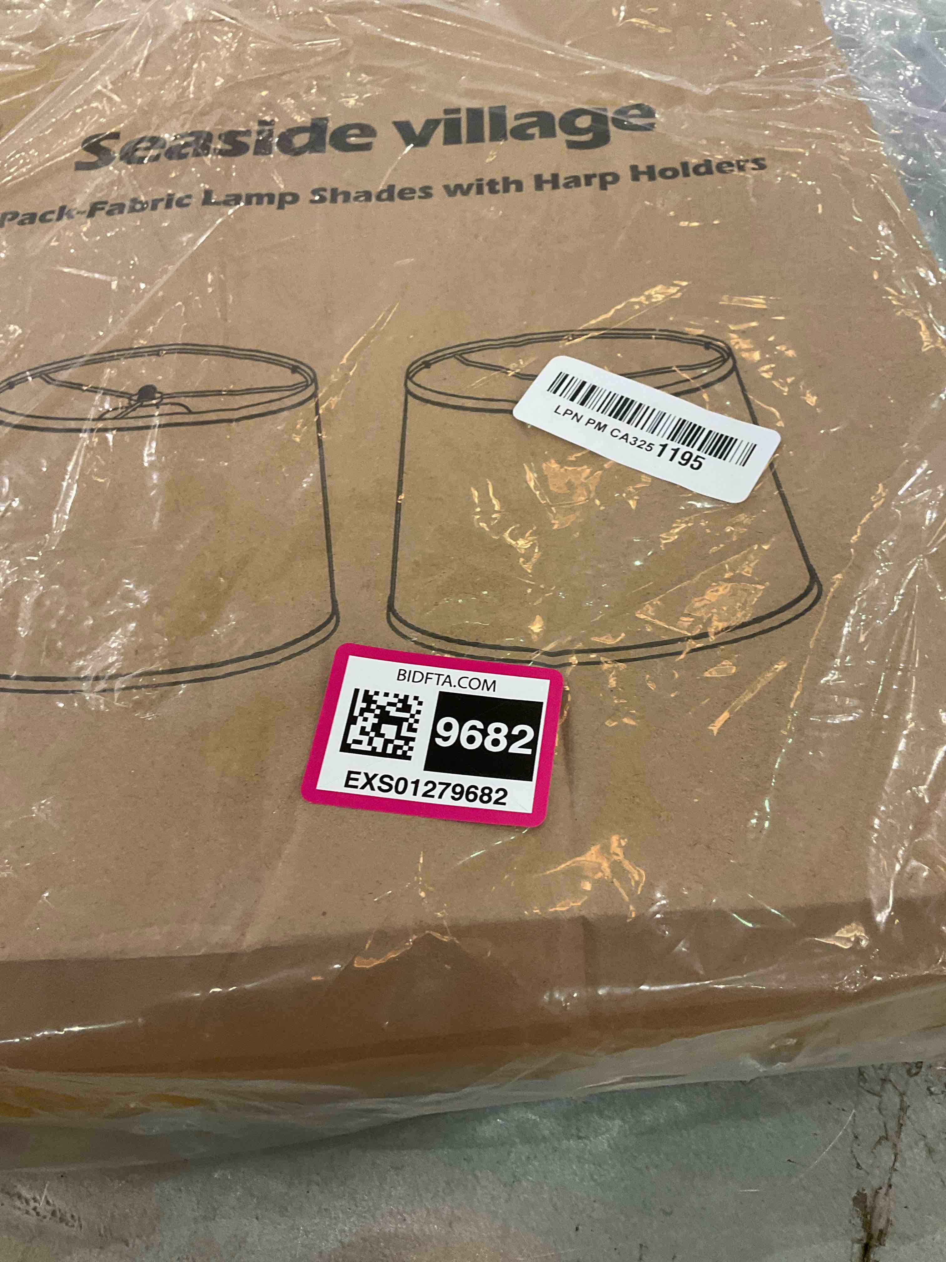 https://s3.amazonaws.com/lotting-images-prod/BargainHunt/EXS01279682_1713290131054.jpeg
