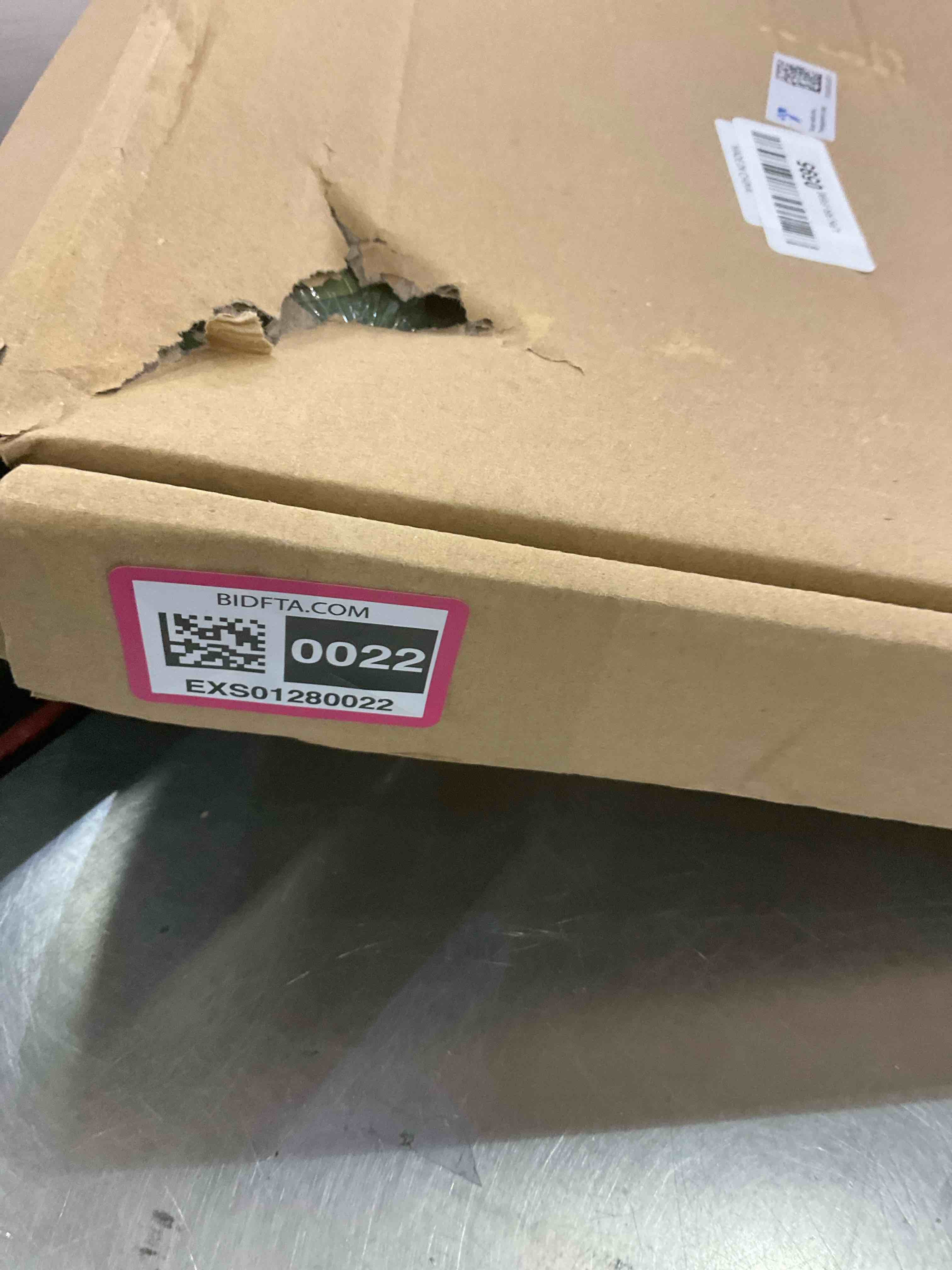 https://s3.amazonaws.com/lotting-images-prod/BargainHunt/EXS01280022_1712342350376.jpeg