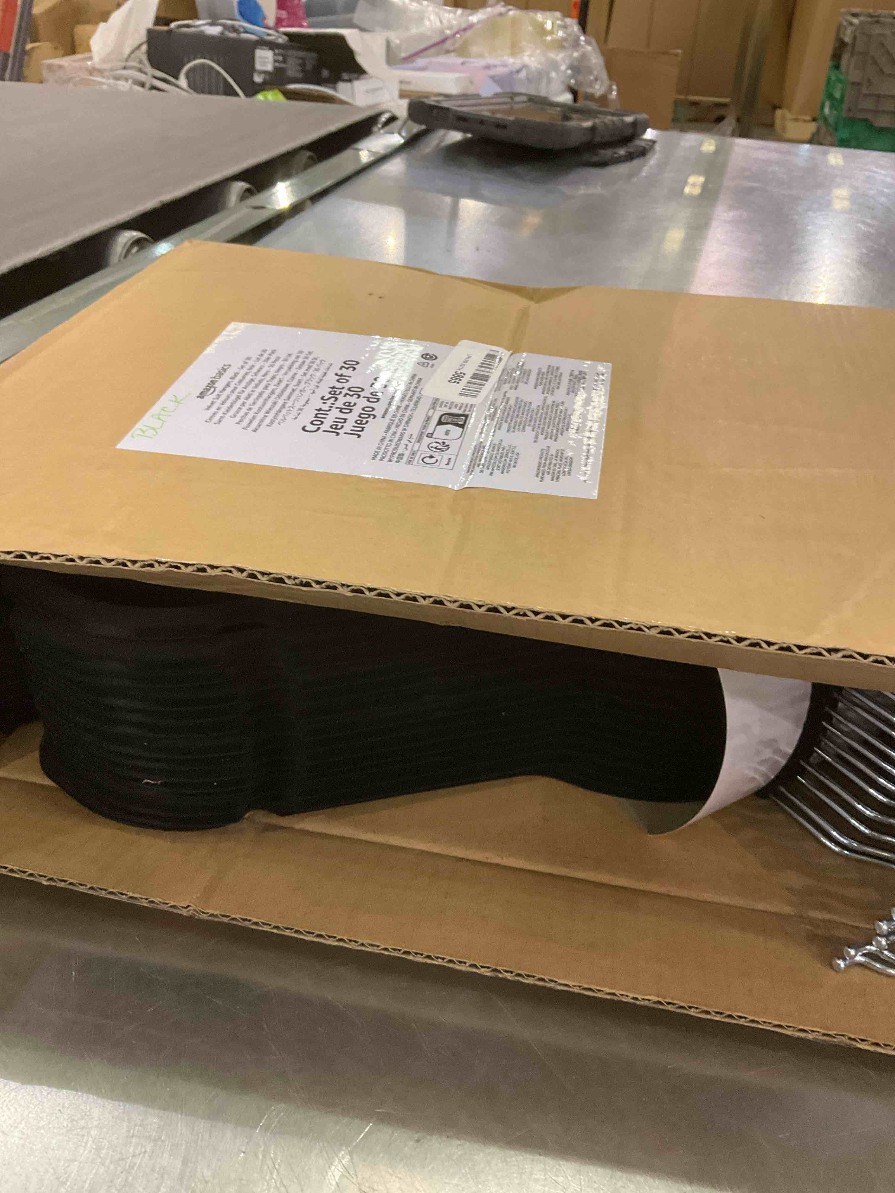 https://s3.amazonaws.com/lotting-images-prod/BargainHunt/EXS01280025_1712342745357.jpeg