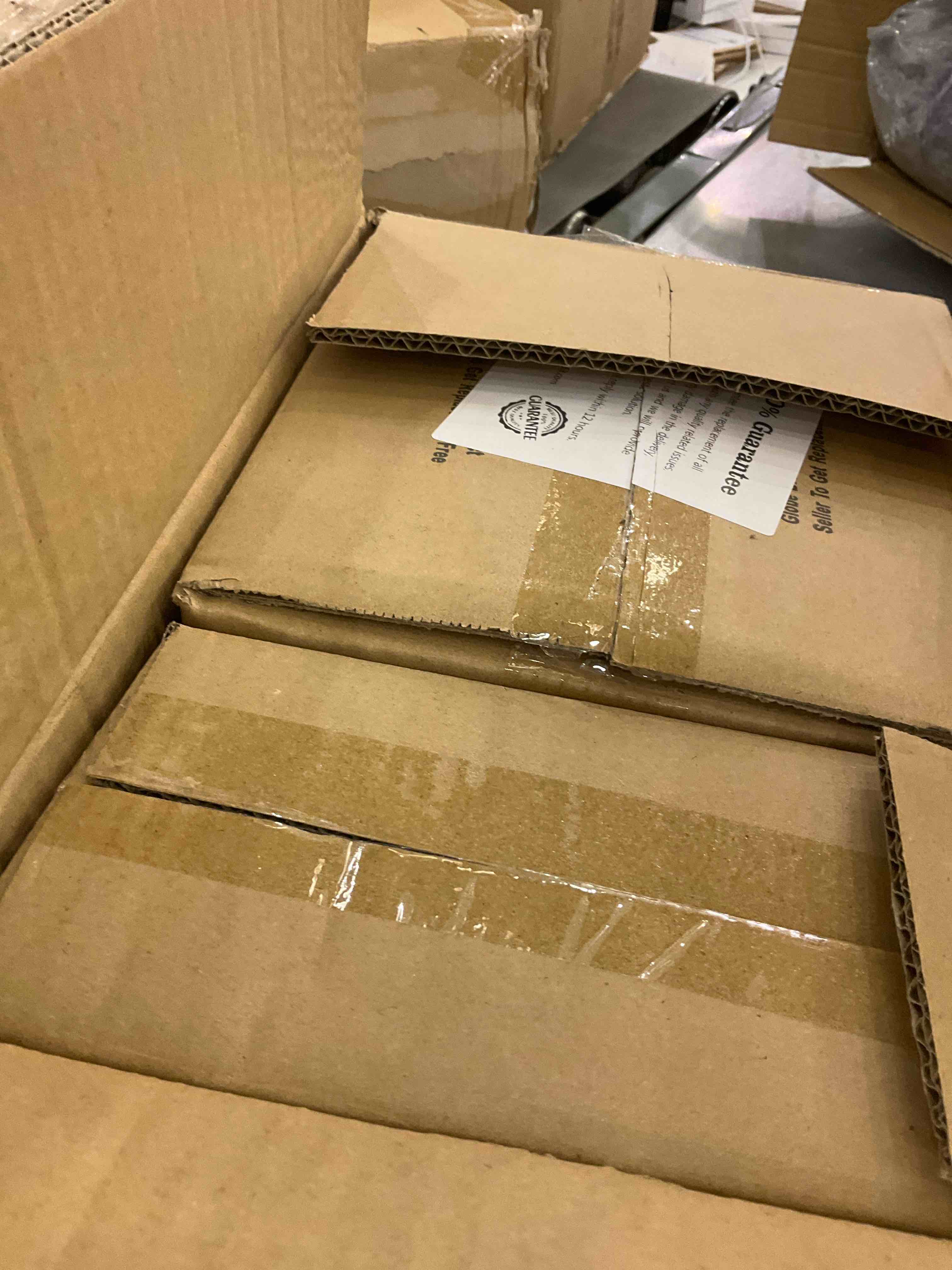 https://s3.amazonaws.com/lotting-images-prod/BargainHunt/EXS01280132_1712588712926.jpeg