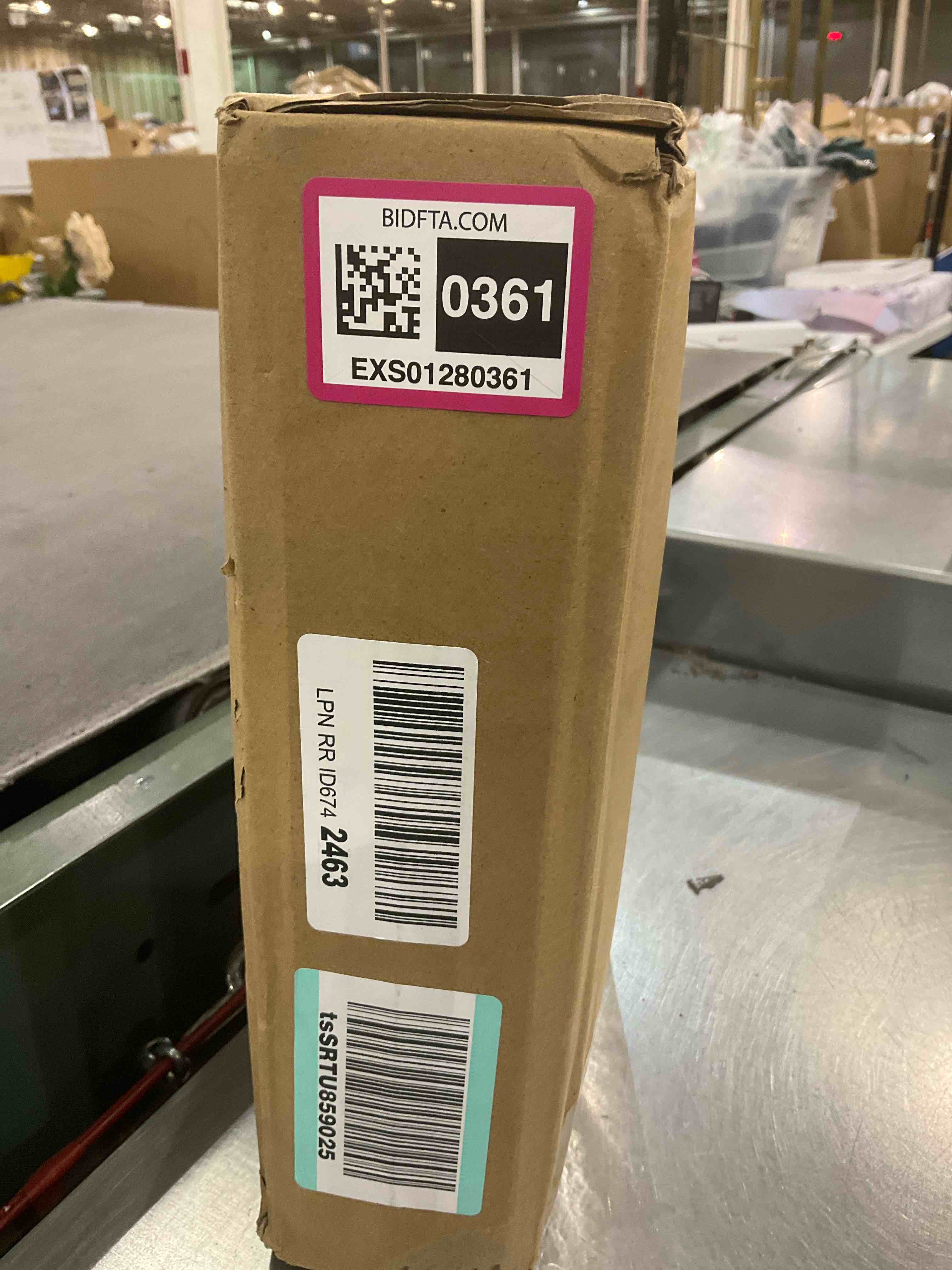 https://s3.amazonaws.com/lotting-images-prod/BargainHunt/EXS01280361_1712682279234.jpeg