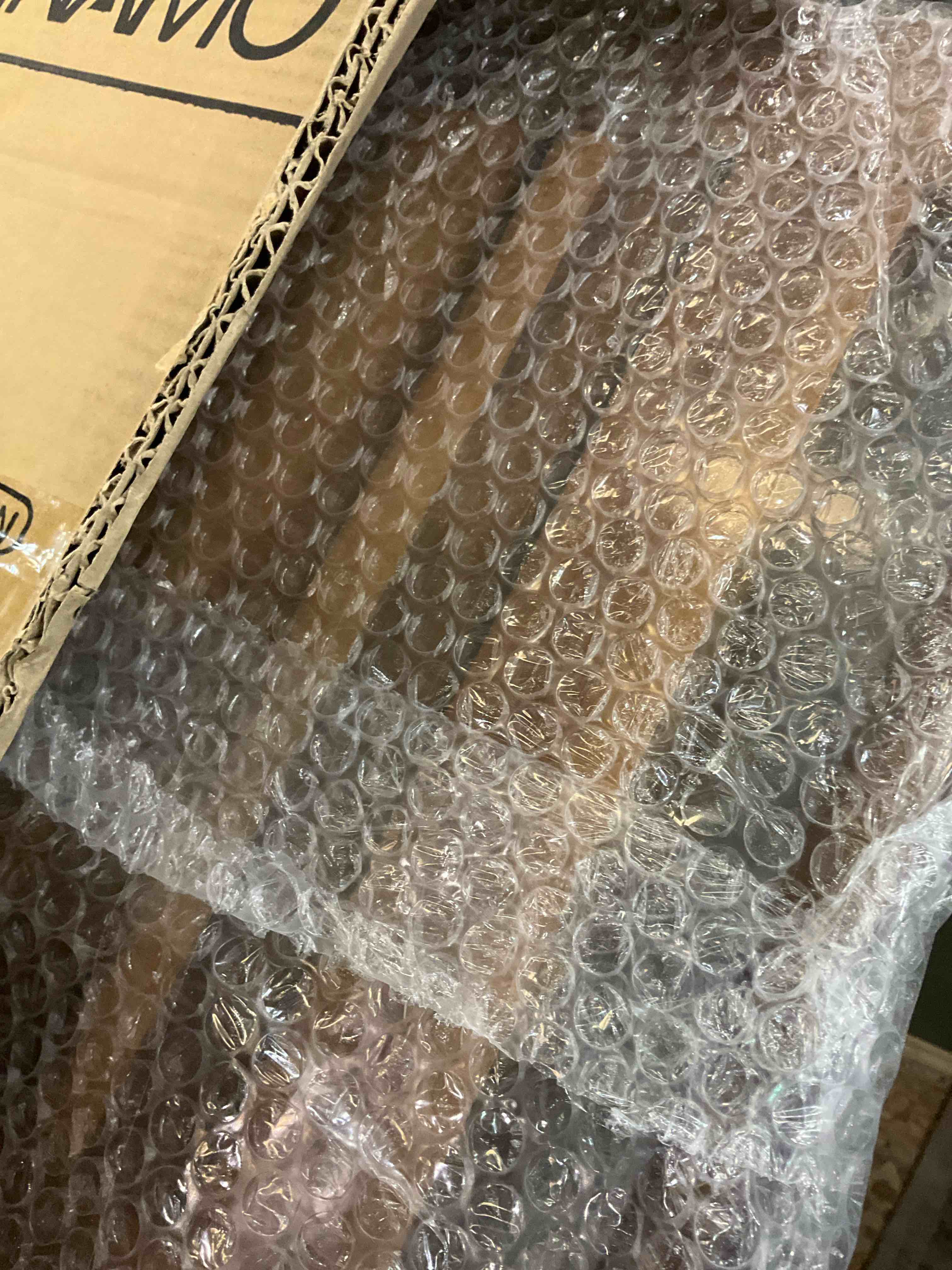 https://s3.amazonaws.com/lotting-images-prod/BargainHunt/EXS01280785_1722264767855.jpeg