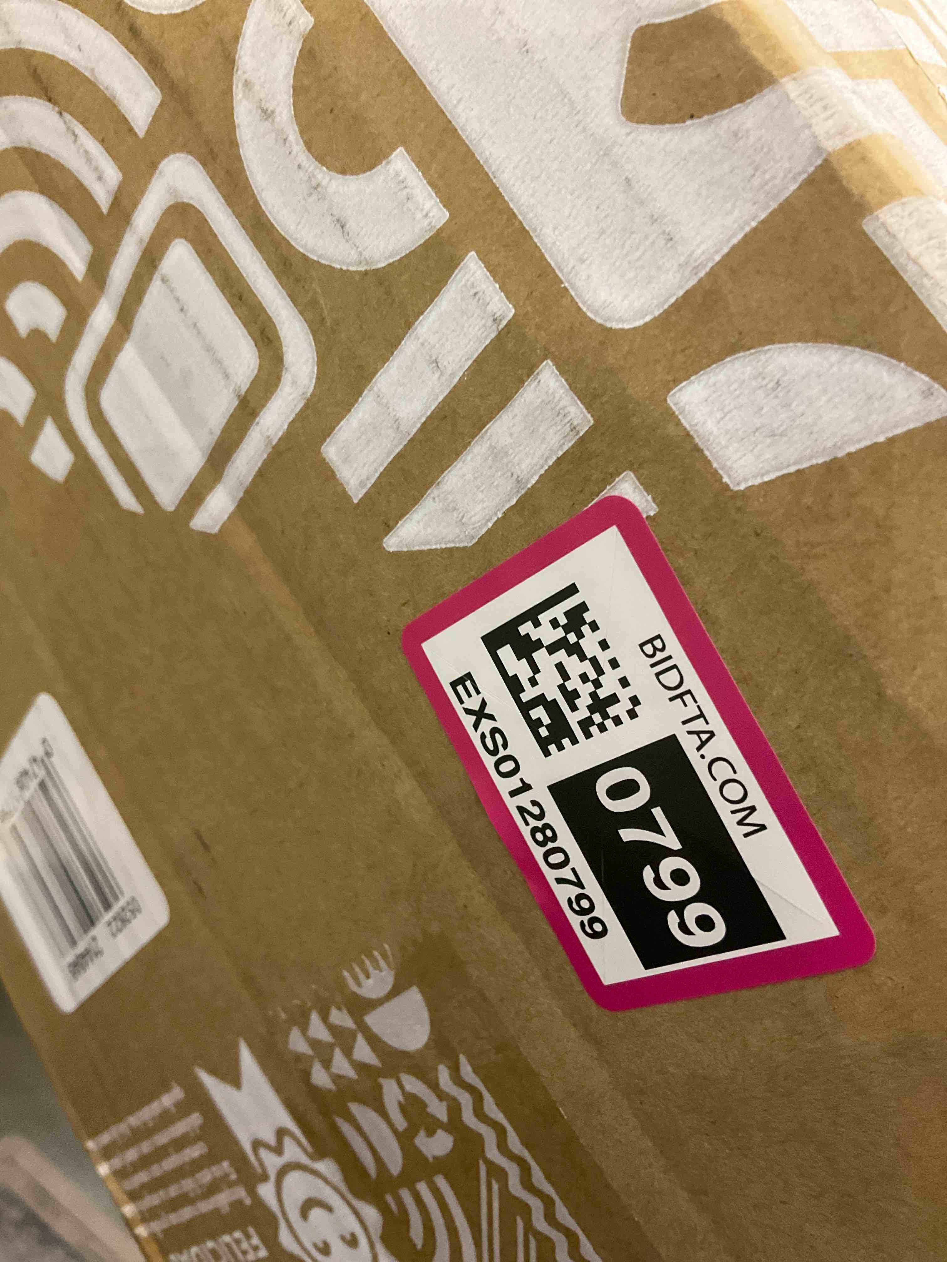 https://s3.amazonaws.com/lotting-images-prod/BargainHunt/EXS01280799_1722267271582.jpeg