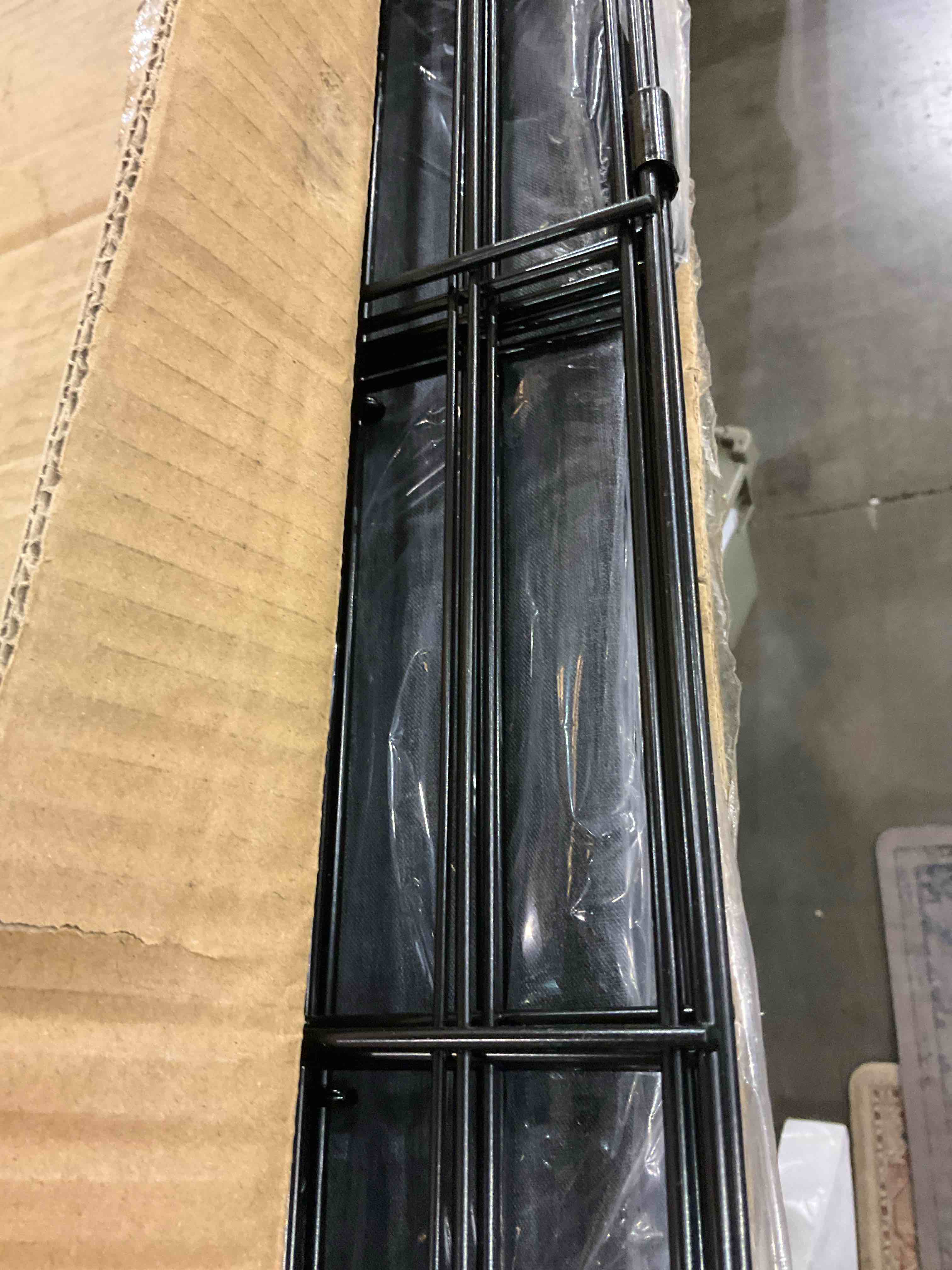 https://s3.amazonaws.com/lotting-images-prod/BargainHunt/EXS01280837_1722278744796.jpeg