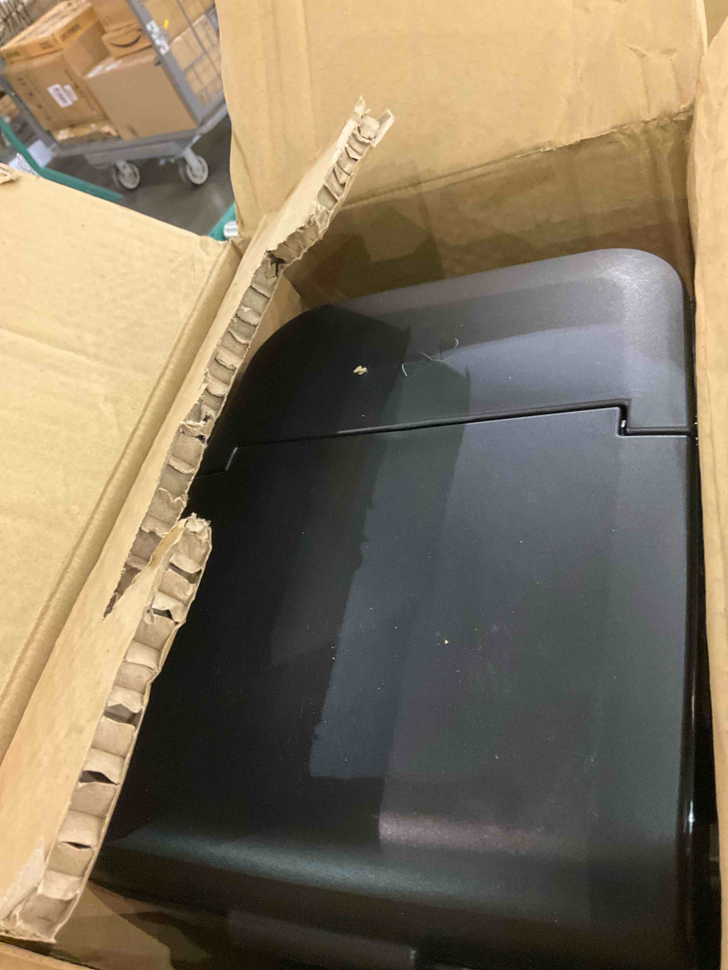 https://s3.amazonaws.com/lotting-images-prod/BargainHunt/EXS01280998_1722598517044.jpeg