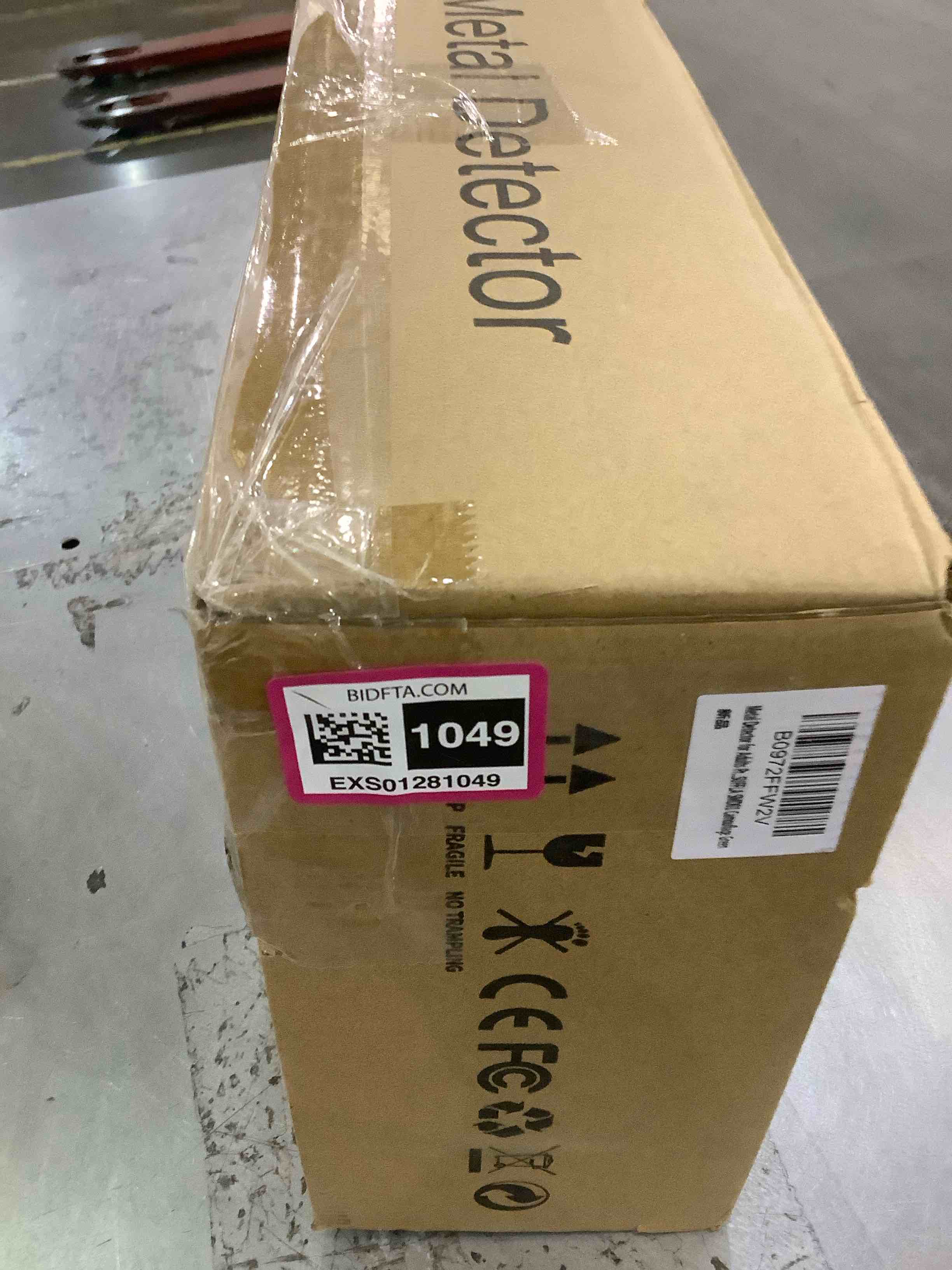 https://s3.amazonaws.com/lotting-images-prod/BargainHunt/EXS01281049_1712068739152.jpeg